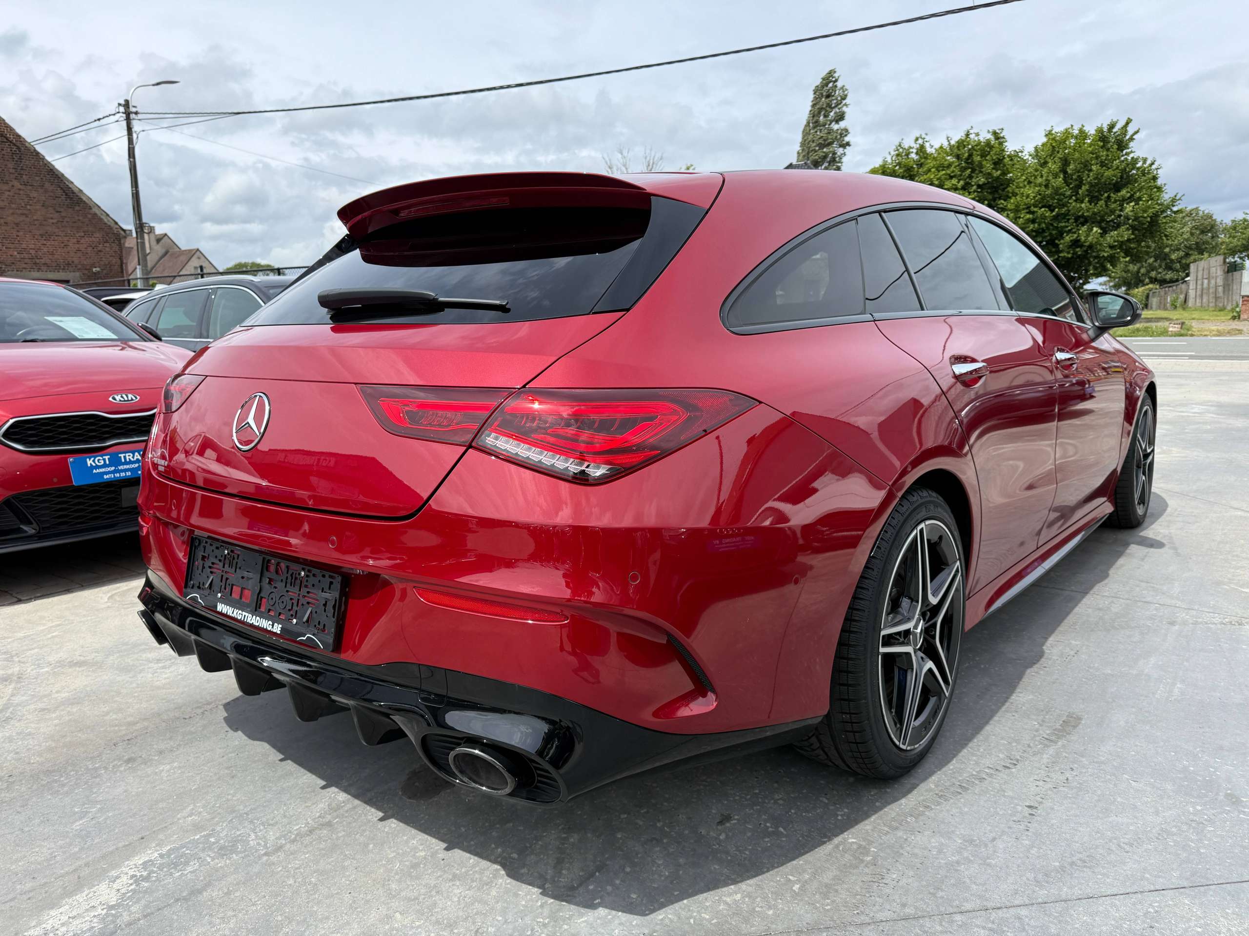 d8407b22-878a-44f5-beaa-2aac401e12e85-mercedes-benz-cla-35-amg-4matic-amg-exhaust-burmester-camera-full-led-navi-leder.jpg