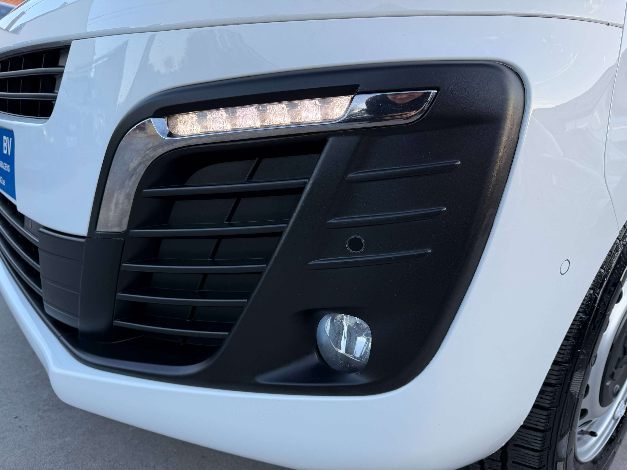 dc9720ce-d983-4e6c-8413-235c7c0df9d210-peugeot-expert-2-0-bluehdi-6-zit-automaat-navi-camera-carplay-pdc.jpg