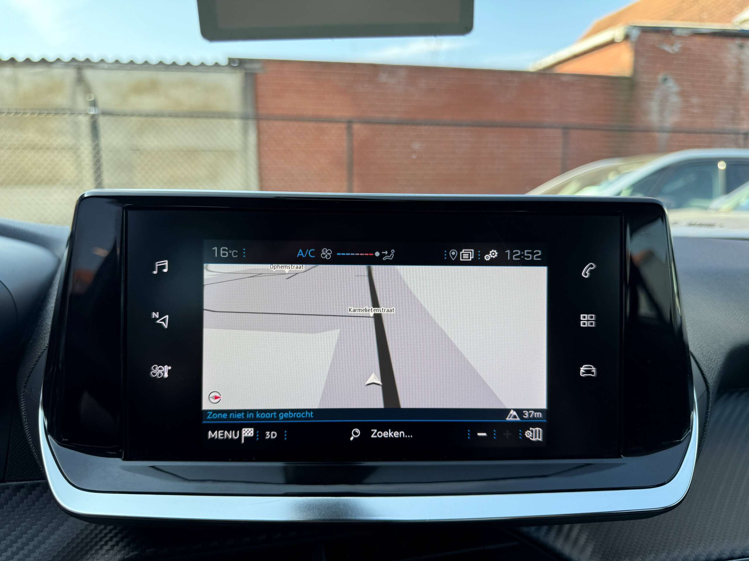 dcaaed2d-945d-47b1-bf2b-3b6fef712c7a19-peugeot-2008-1-2i-130pk-automaat-full-led-navigatie-carplay-alu.jpg