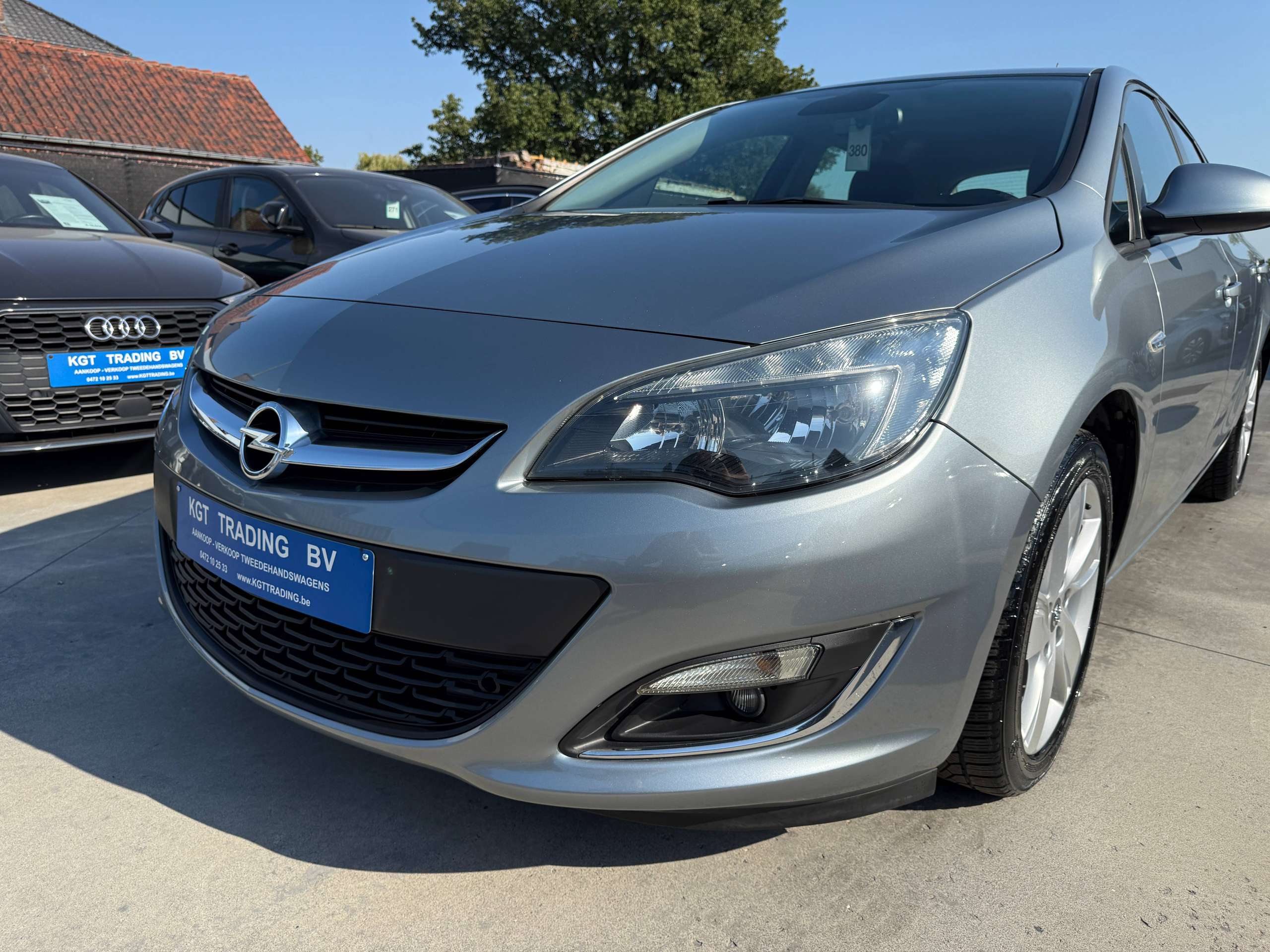 de288c72-940f-4fbb-9885-e7f63229613a10-opel-astra-1-7-cdti-110pk-5-deurs-parkeersensoren-airco-alu-velgen-carpass.jpg