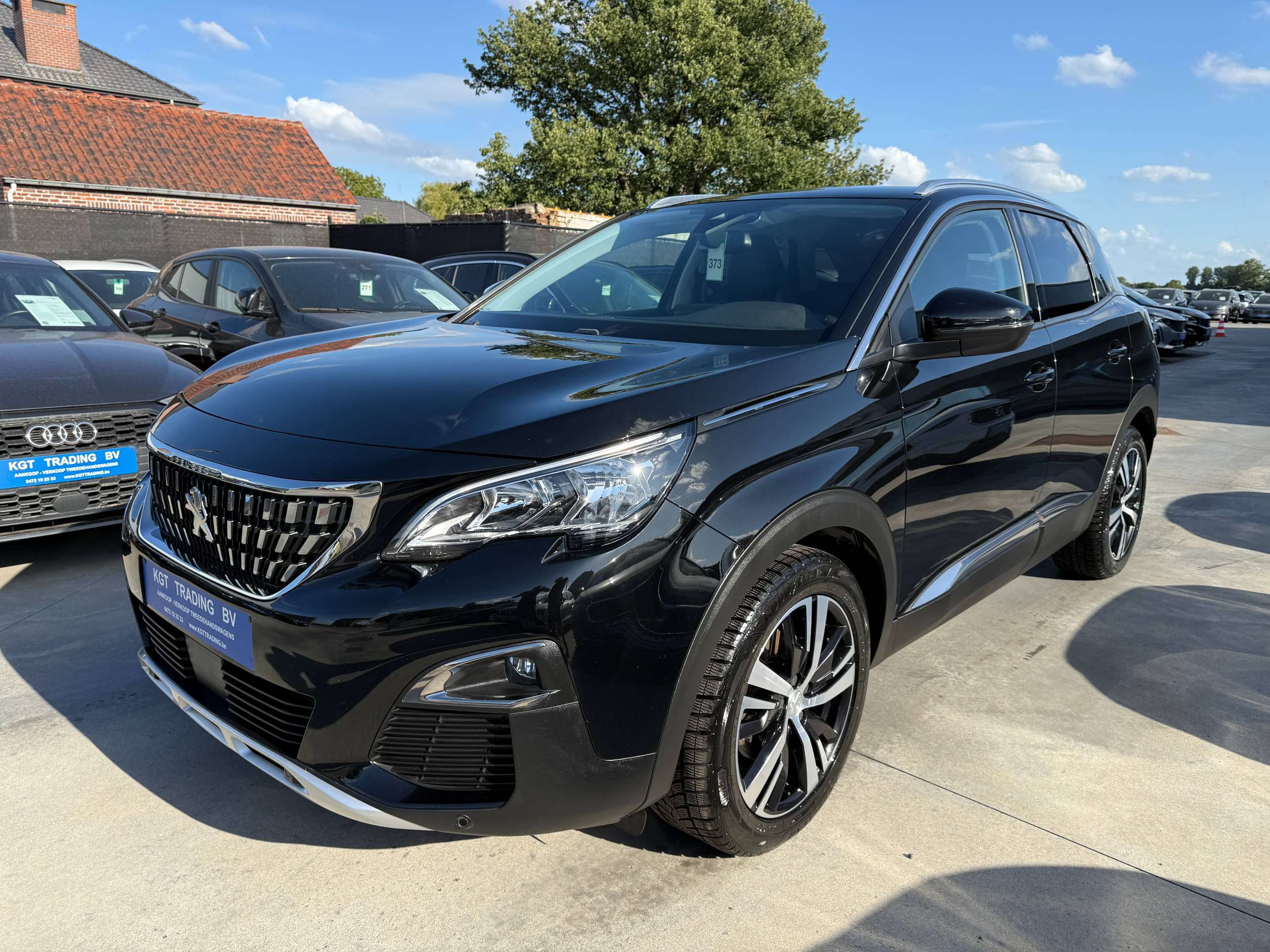 debdb364-b0c2-452c-aa47-903ec3079dcb8-peugeot-3008-1-2i-130pk-navigatie-zwart-leder-camera-carplay-focal-soundsysteem.jpg