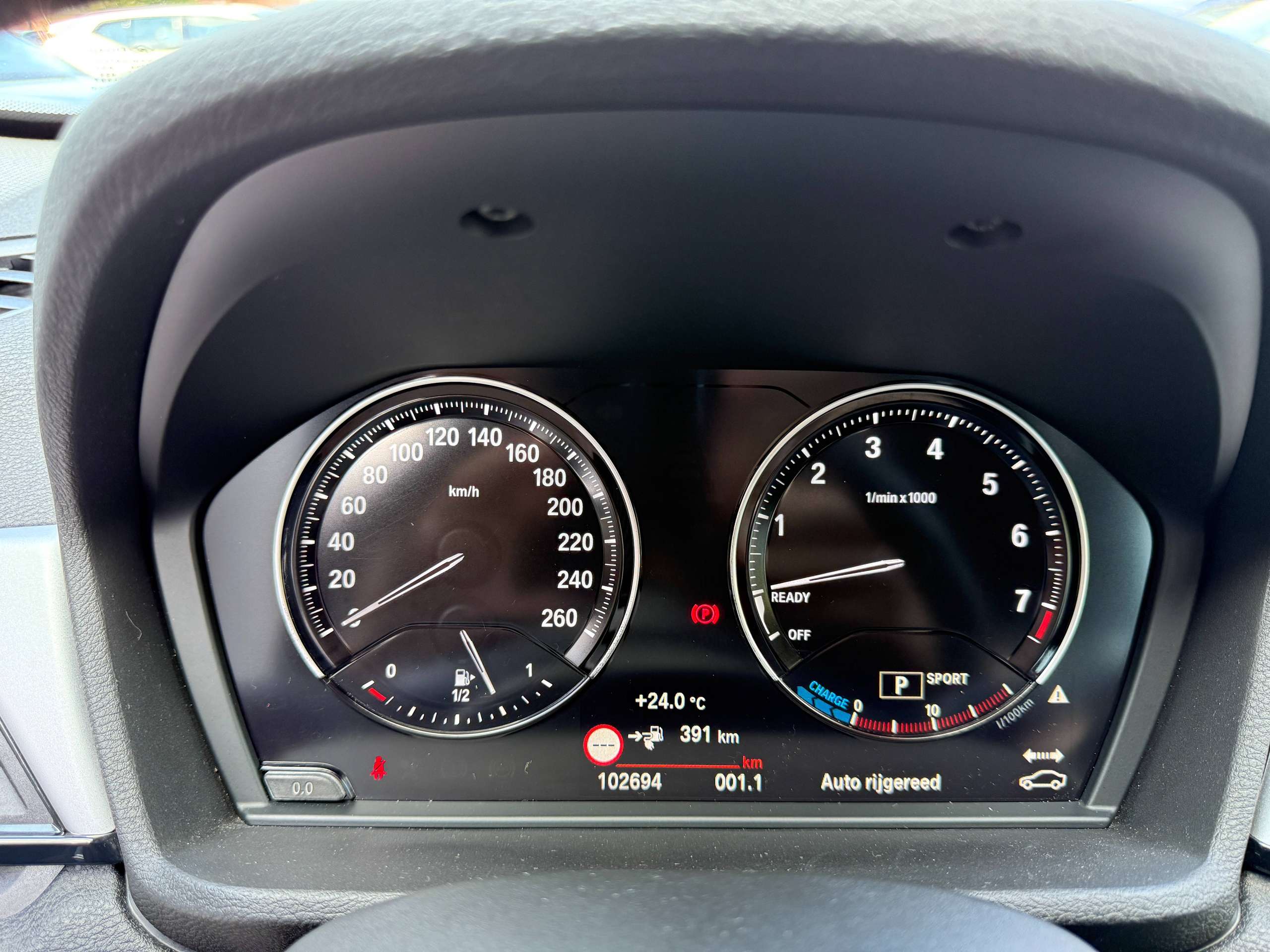 dee57dcb-7b94-4030-a67e-5d151e2b2add20-bmw-x1-1-5-ia-x-drive25e-hybride-automaat-navi-full-led-camera-head-up-dab-pdc.jpg