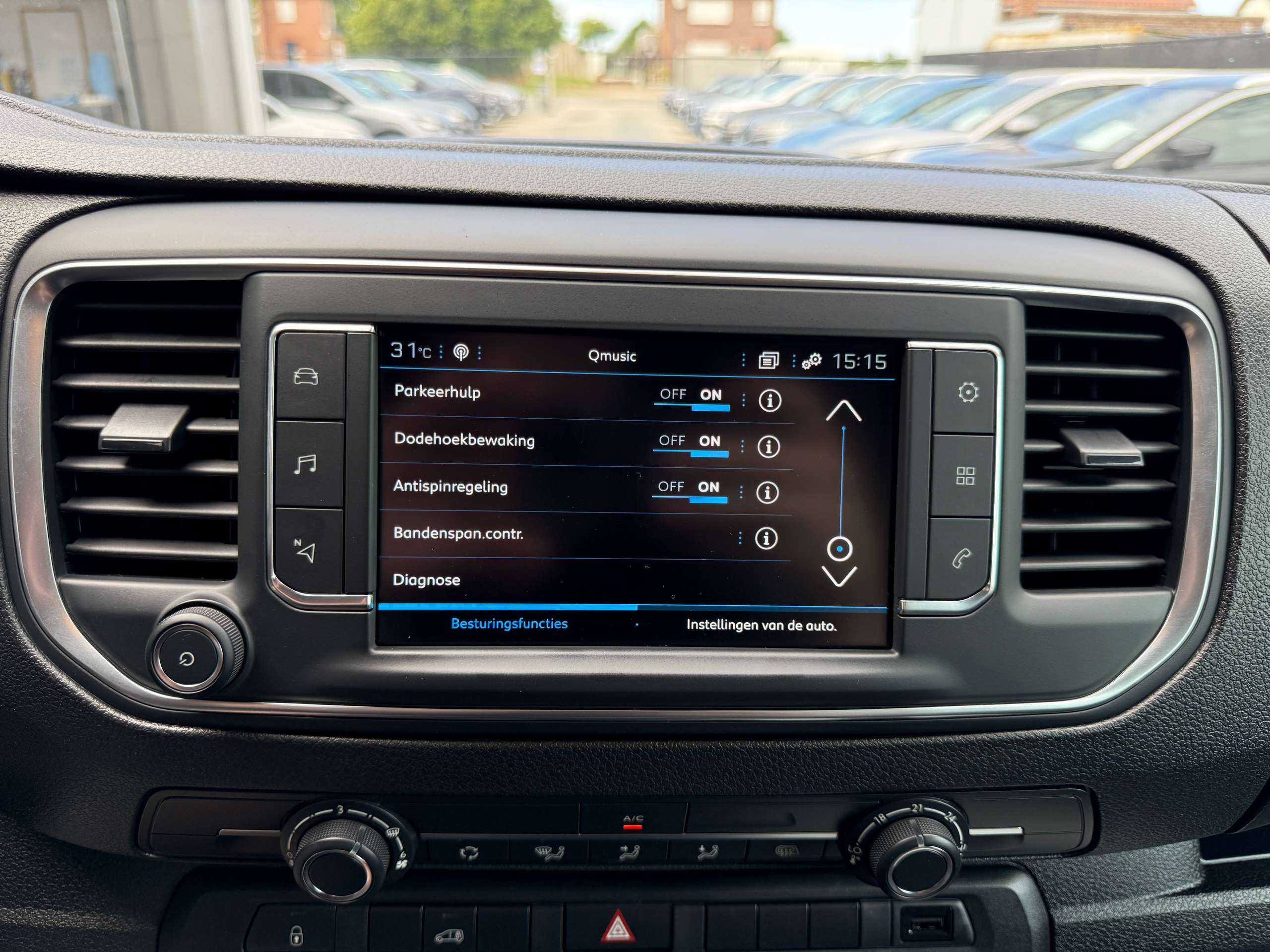 e374bee4-d387-4300-95ca-b6da679cc32524-peugeot-expert-2-0-bluehdi-3-zit-automaat-navigatie-camera-dode-hoek-adaptieve-cruise-control.jpg