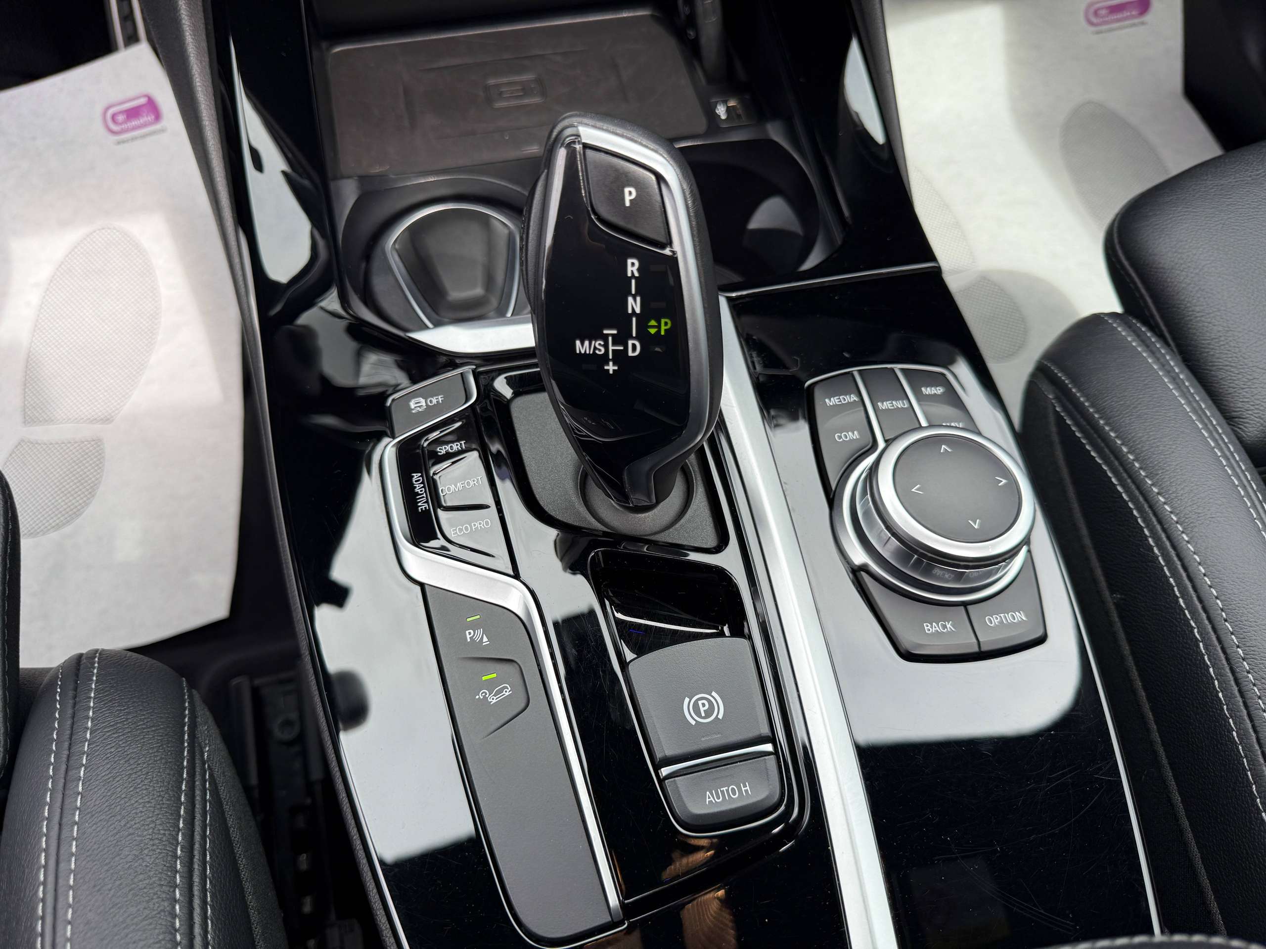 e7387f17-0d92-438a-af71-da59ae3163e227-bmw-x3-2-0ia-m-pack-x-drive-navigatie-zwart-leder-led-opendak-camera.jpg