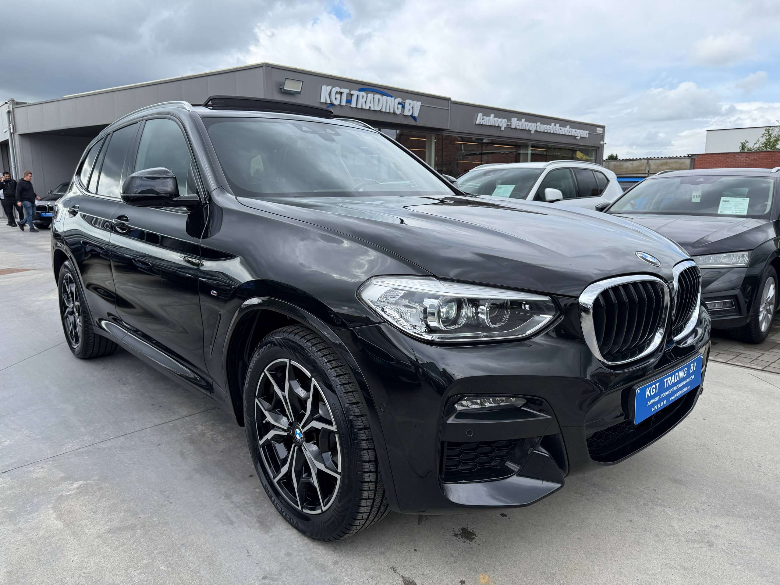 e7387f17-0d92-438a-af71-da59ae3163e23-bmw-x3-2-0ia-m-pack-x-drive-navigatie-zwart-leder-led-opendak-camera.jpg
