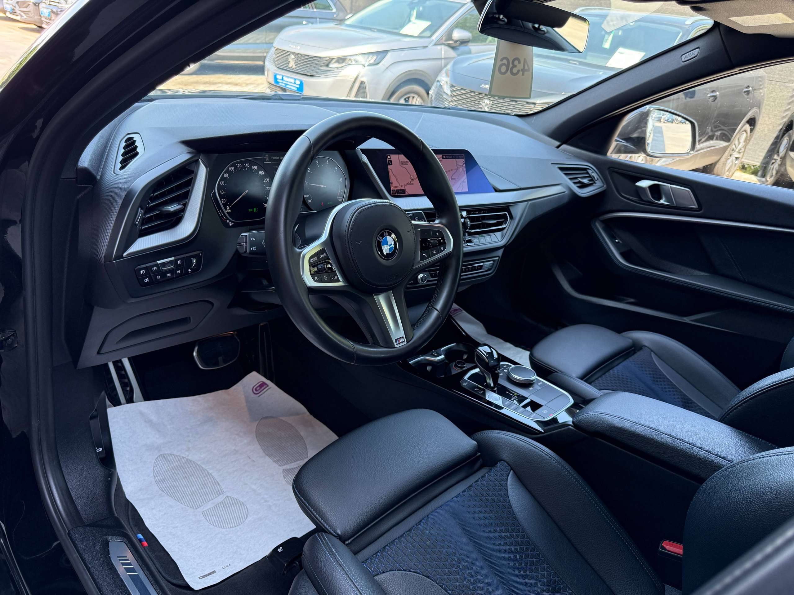 f7052b43-045d-4741-9aee-d5a4ae2d109c14-bmw-116-ia-m-sport-automaat-navigatie-leder-full-led-carplay-dab-alu.jpg