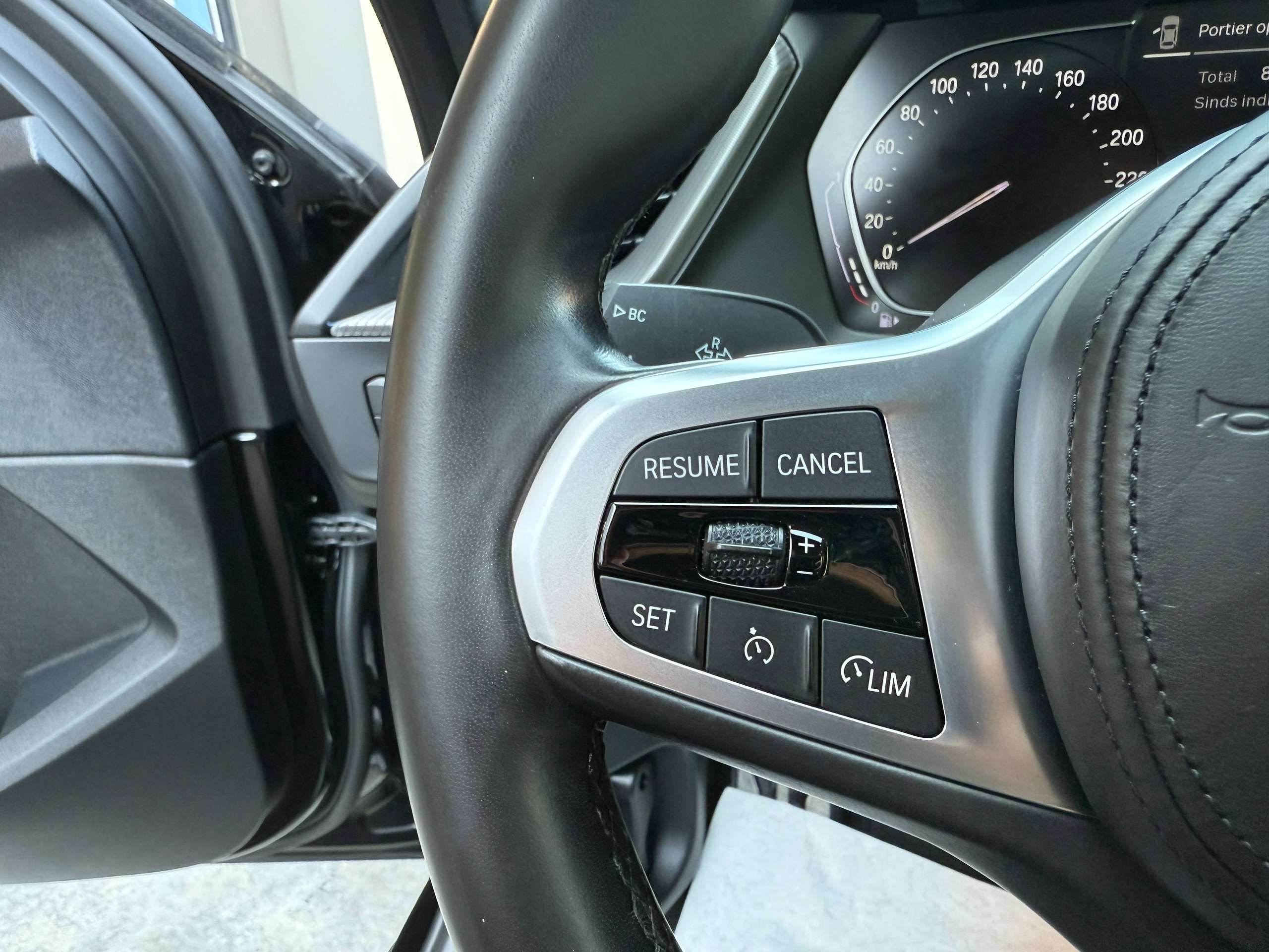 f7052b43-045d-4741-9aee-d5a4ae2d109c19-bmw-116-ia-m-sport-automaat-navigatie-leder-full-led-carplay-dab-alu.jpg