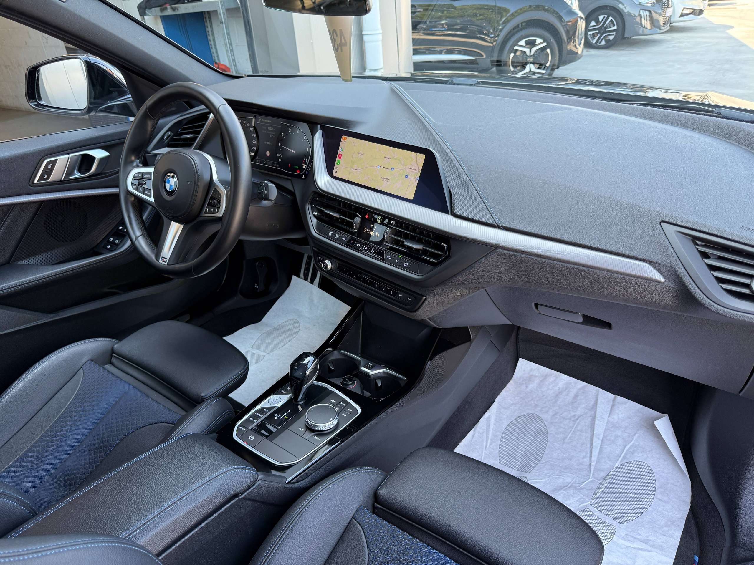 f7052b43-045d-4741-9aee-d5a4ae2d109c30-bmw-116-ia-m-sport-automaat-navigatie-leder-full-led-carplay-dab-alu.jpg