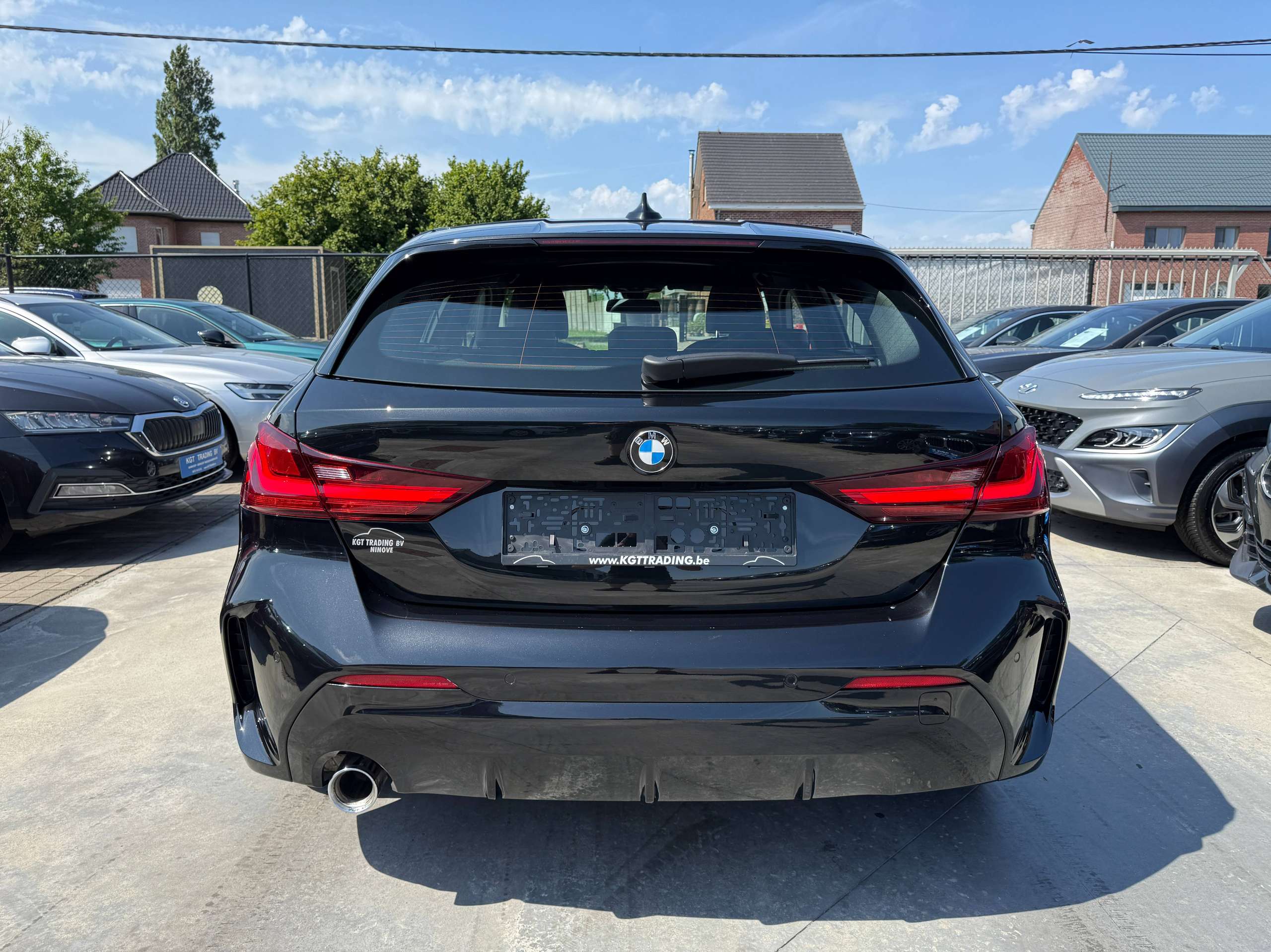 f7052b43-045d-4741-9aee-d5a4ae2d109c6-bmw-116-ia-m-sport-automaat-navigatie-leder-full-led-carplay-dab-alu.jpg