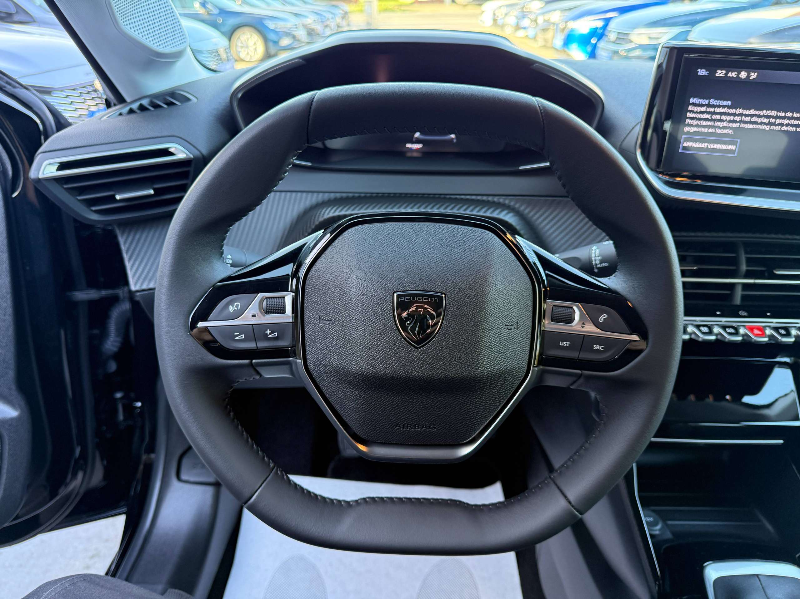 103caf56-f761-4ab3-ac22-4a0bd9db905217-peugeot-208-1-2i-turbo-100pk-allure-leder-full-led-carplay-bluetooth-pdc.jpg