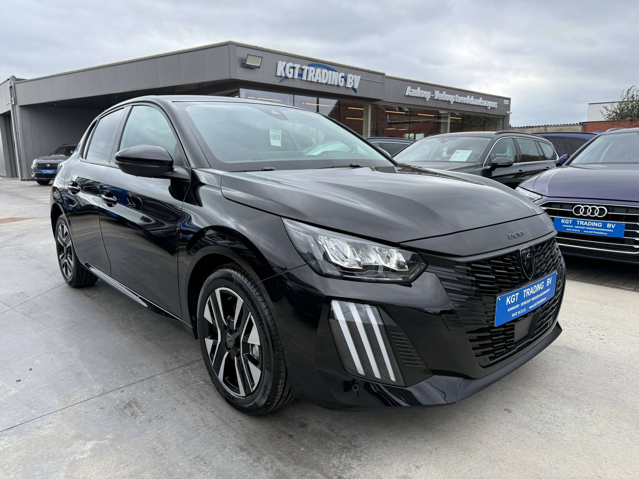 103caf56-f761-4ab3-ac22-4a0bd9db90523-peugeot-208-1-2i-turbo-100pk-allure-leder-full-led-carplay-bluetooth-pdc.jpg