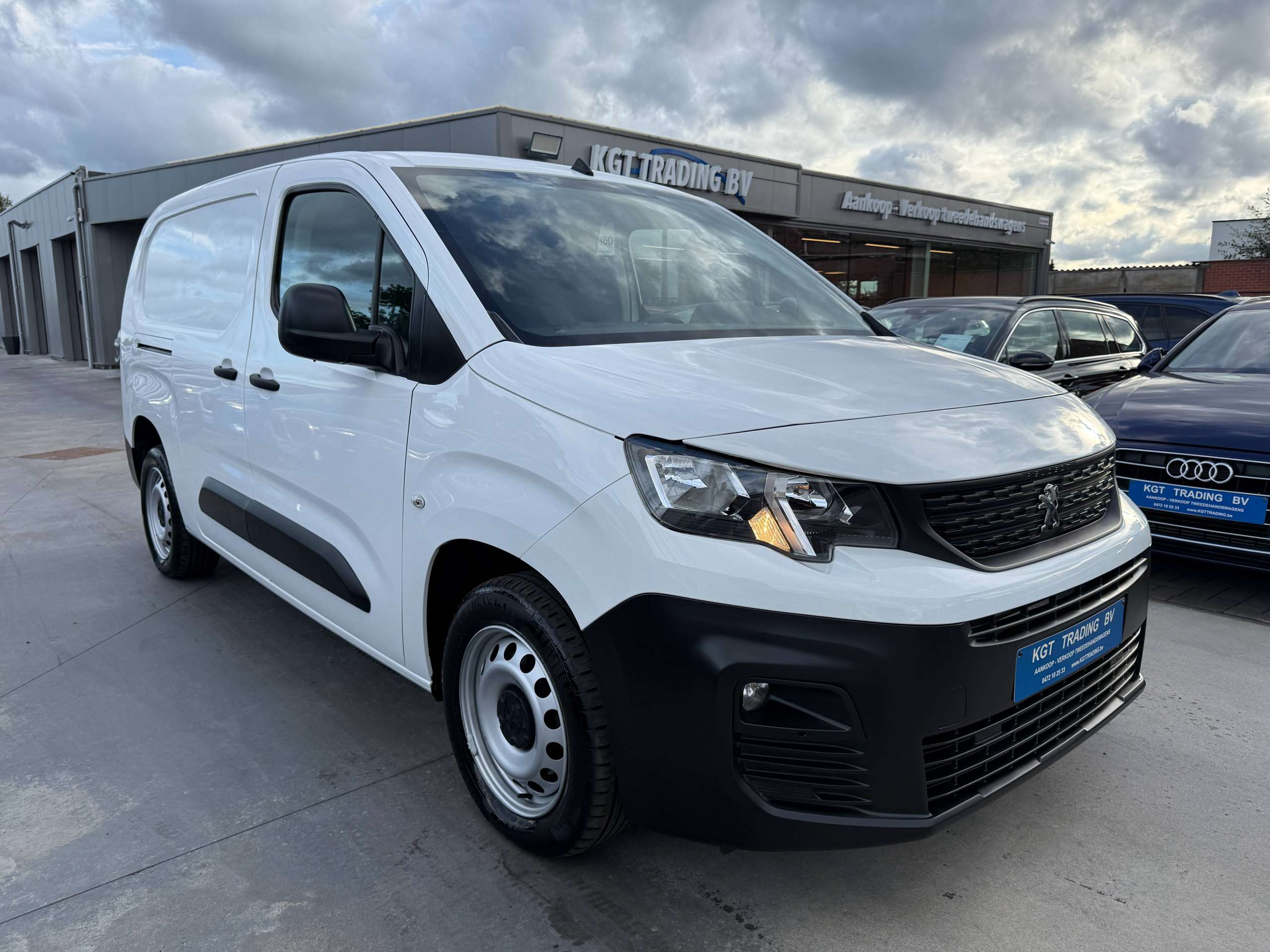 123be262-9555-422d-aa0d-d68a7fb5b3bf3-peugeot-partner-1-5-bluehdi-102pk-l2-bluetooth-pdc-a-c-carpass.jpg