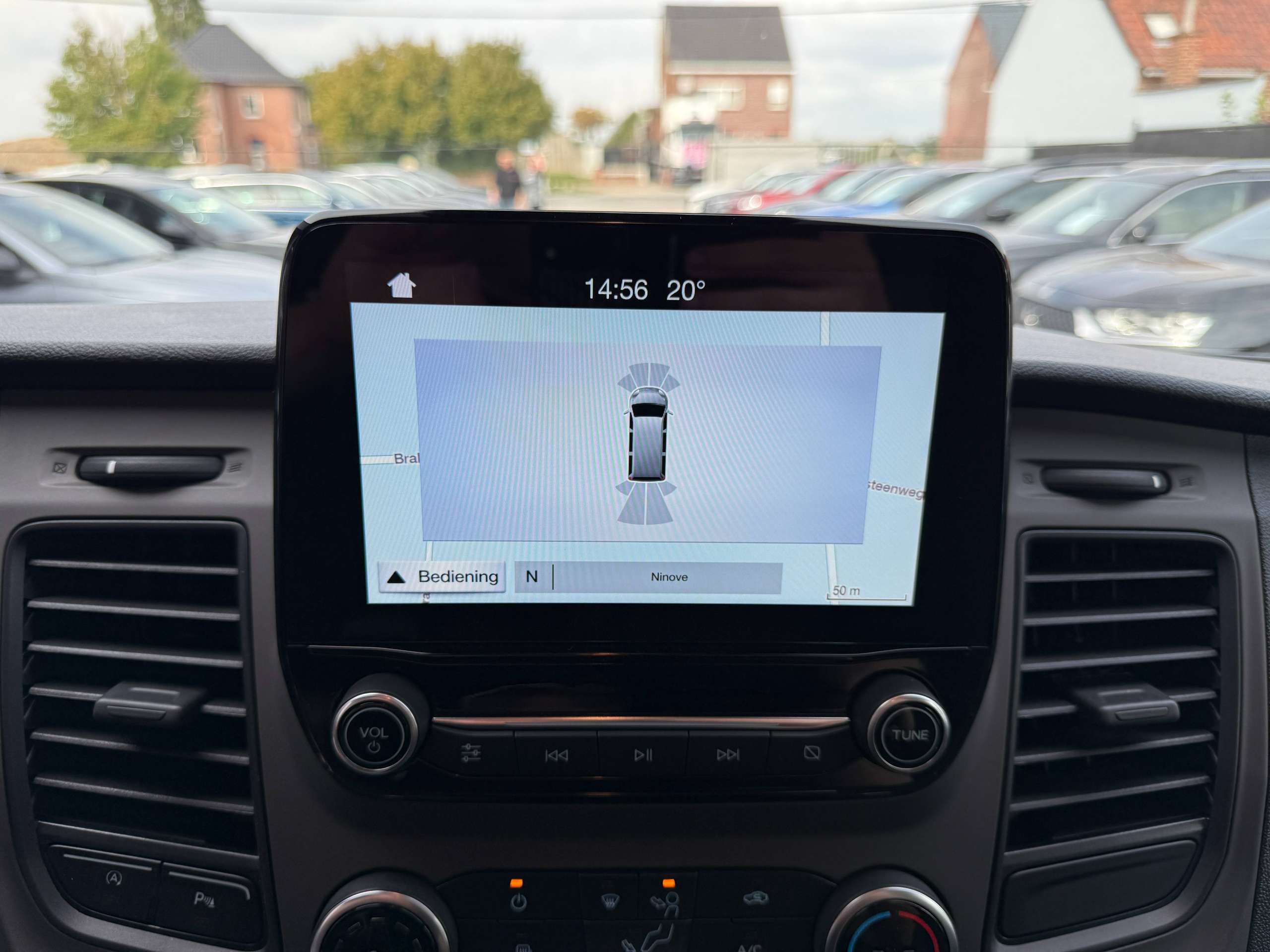 1eb1e95c-0767-45b1-83b9-d066c50ff37125-ford-transit-custom-2-0-tdci-130pk-automaat-navigatie-carplay-zetelverwarming-pdc-led-carpass.jpg