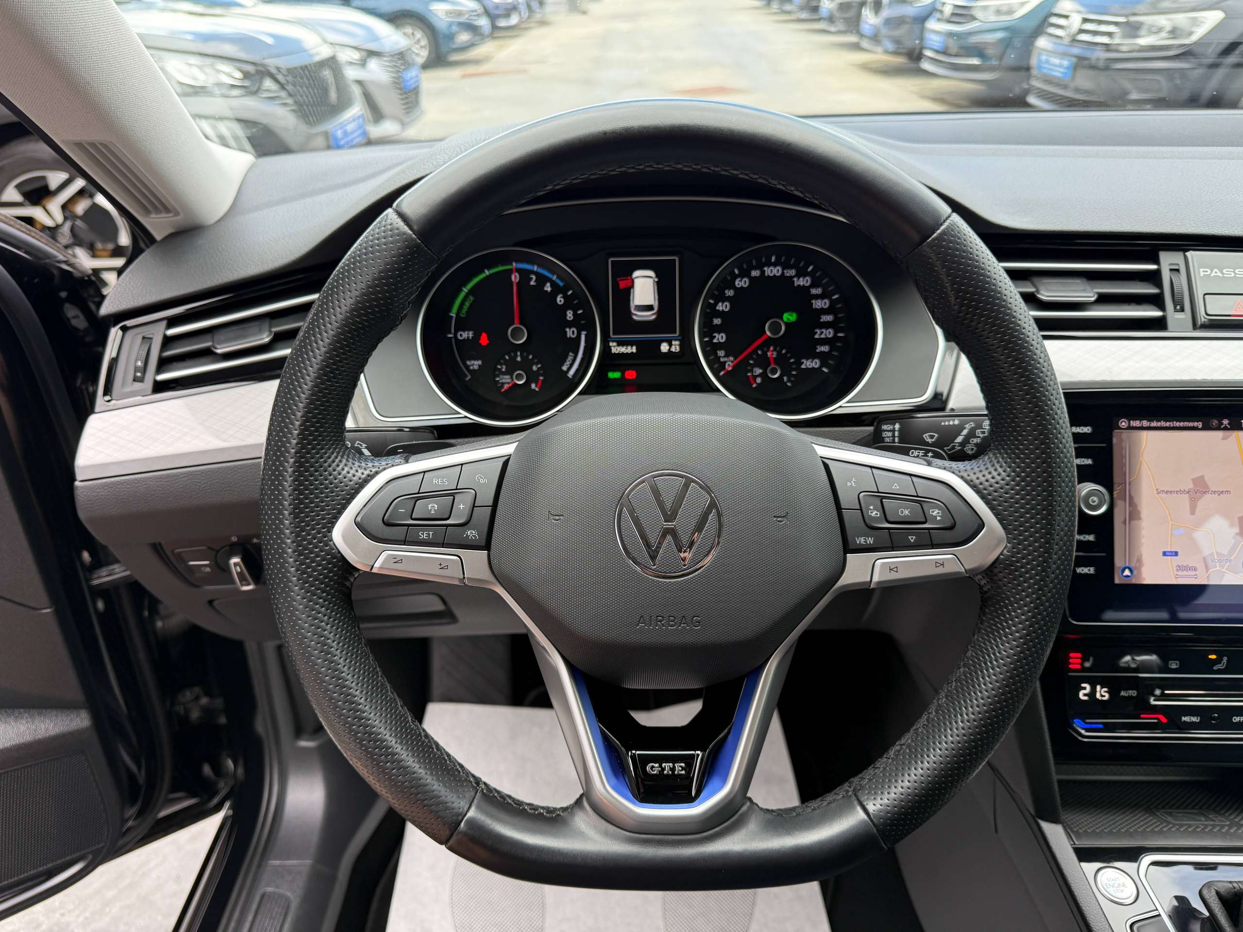 42b260e5-2a2a-4281-bedf-6127946304fb18-volkswagen-passat-variant-gte-1-4tsi-hybride-navigatie-camera-carplay-full-led-pdc-bluetooth.jpg