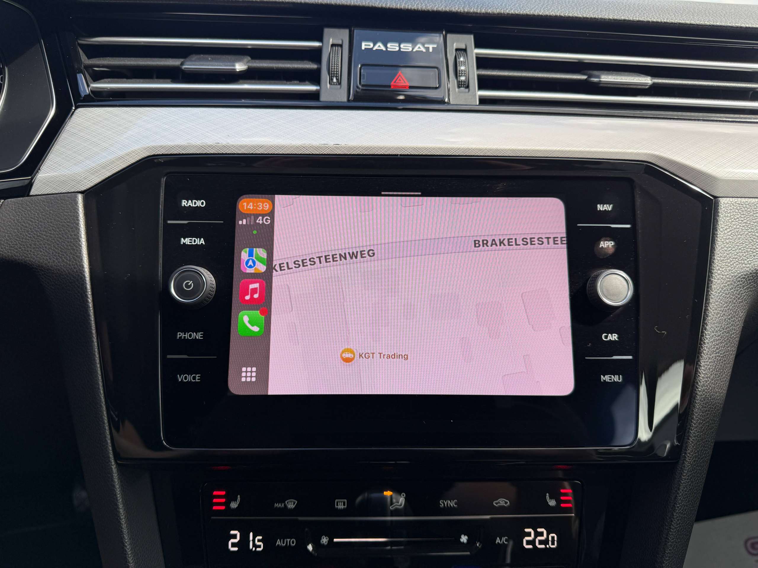42b260e5-2a2a-4281-bedf-6127946304fb29-volkswagen-passat-variant-gte-1-4tsi-hybride-navigatie-camera-carplay-full-led-pdc-bluetooth.jpg