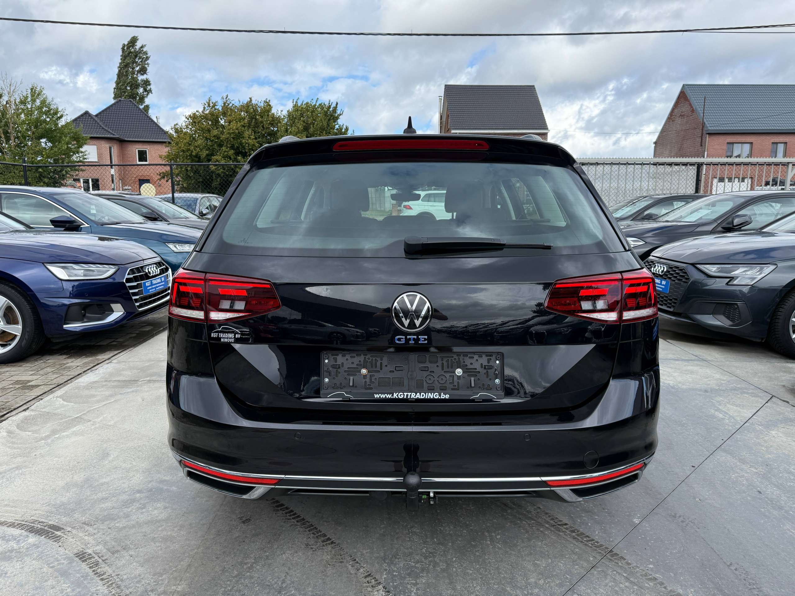 42b260e5-2a2a-4281-bedf-6127946304fb6-volkswagen-passat-variant-gte-1-4tsi-hybride-navigatie-camera-carplay-full-led-pdc-bluetooth.jpg