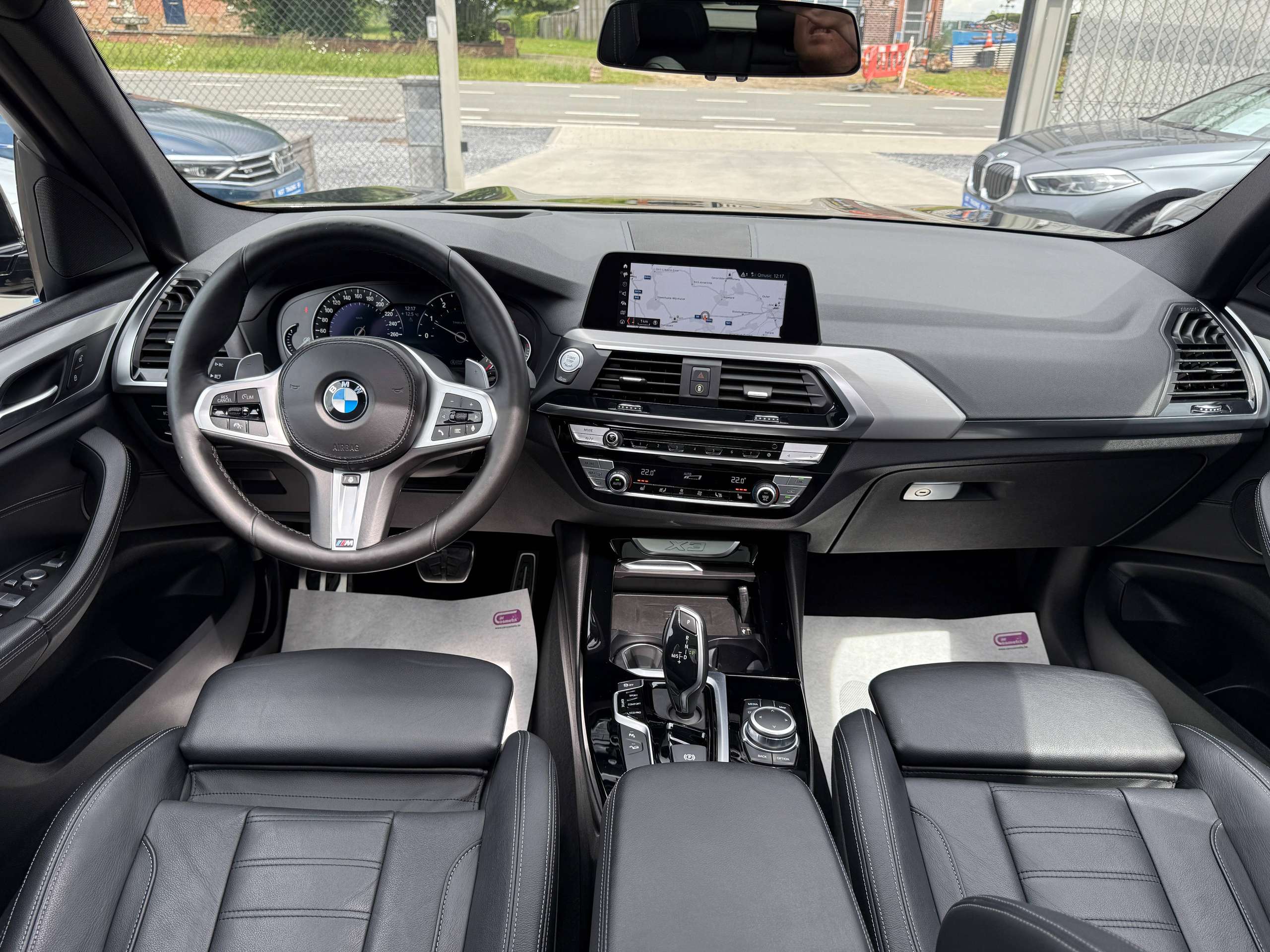 4334e506-12b2-4485-9e74-7da4f318013035-bmw-x3-2-0ia-m-pack-x-drive-navigatie-zwart-leder-led-opendak-camera.jpg