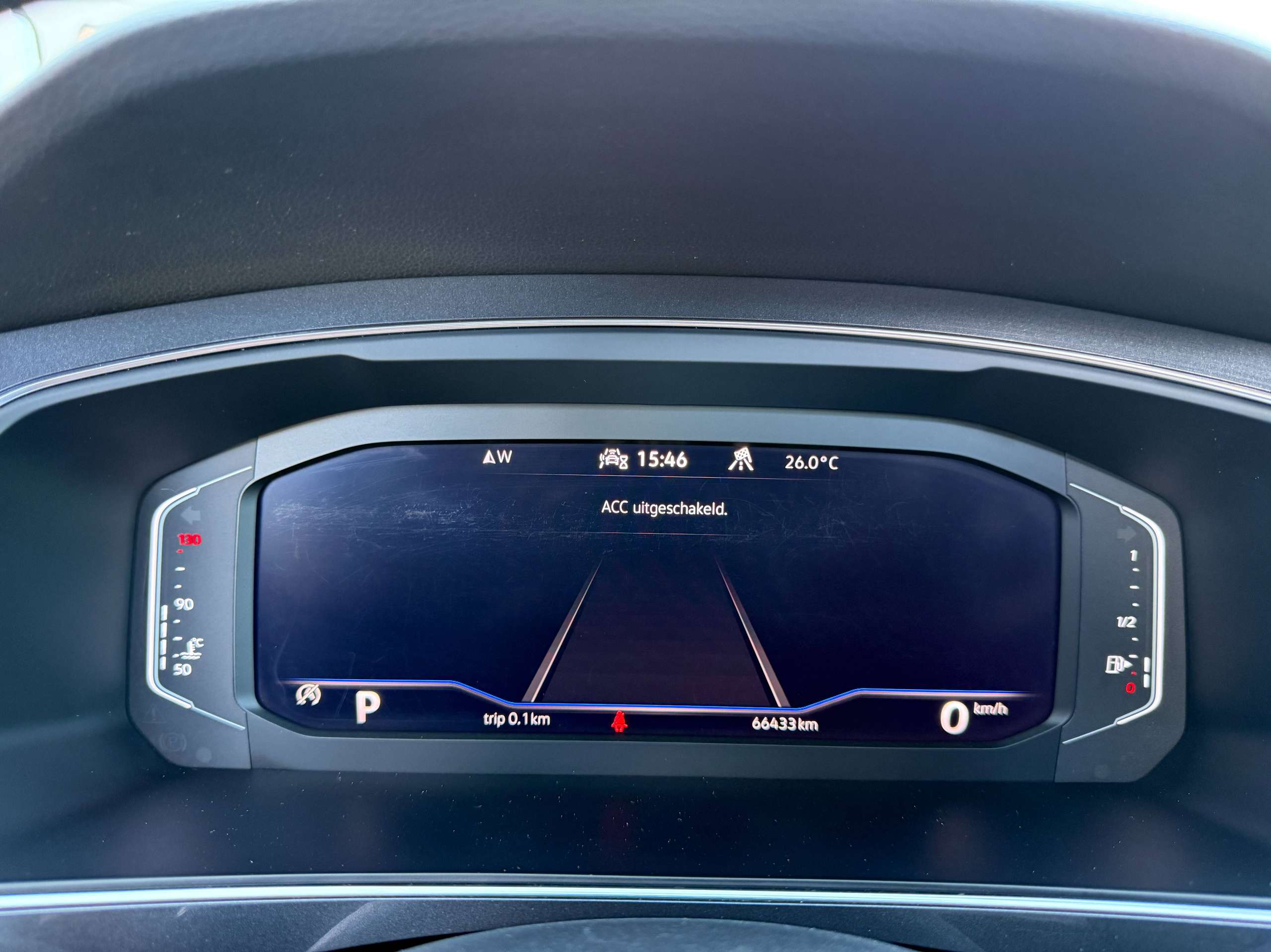 46f09a18-abba-4c36-adaa-2c254d6b950a21-volkswagen-tiguan-allspace-2-0-tdi-7-zit-automaat-r-line-navi-full-led-virtual-opendak-leder-camera.jpg