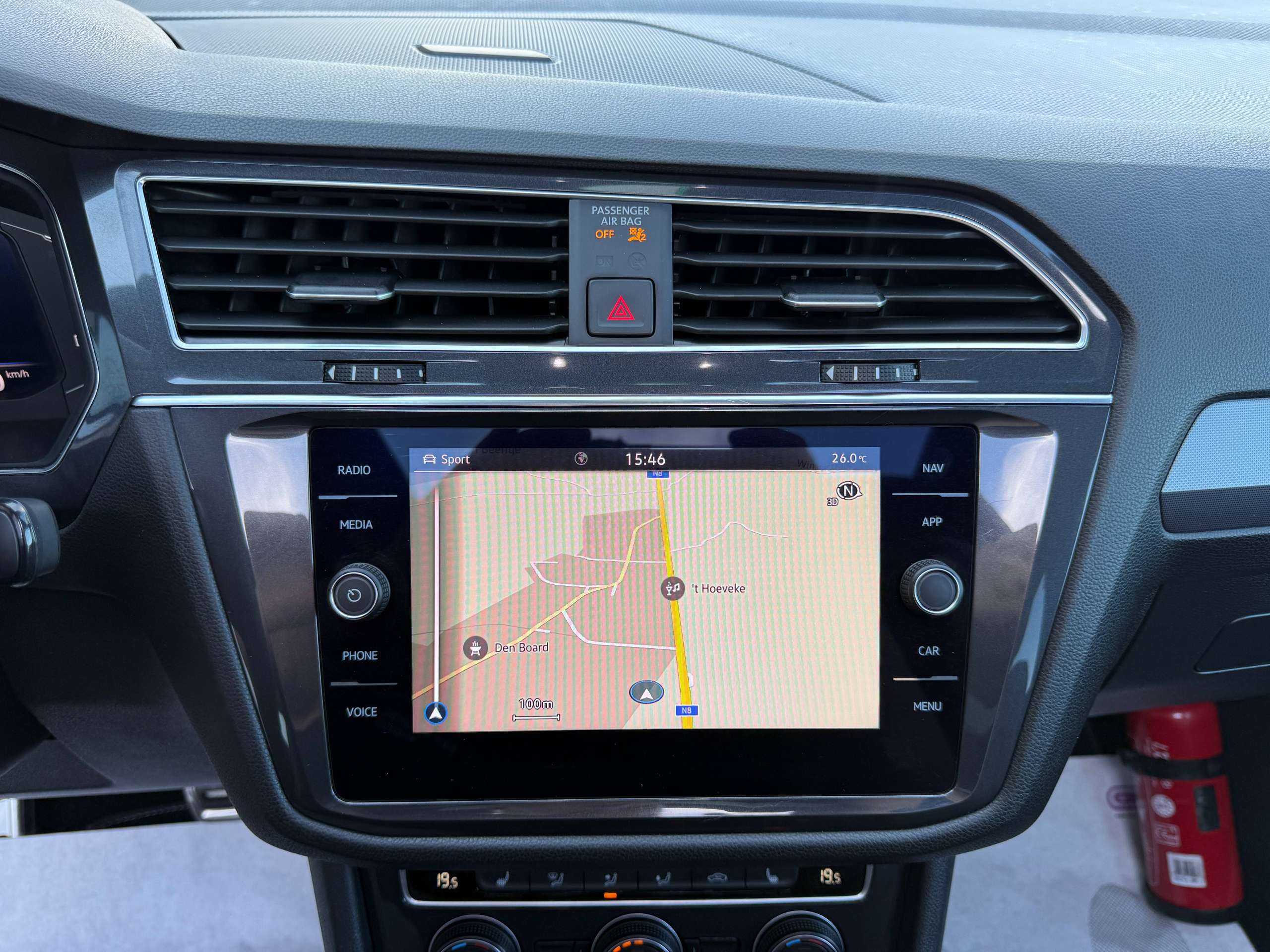 46f09a18-abba-4c36-adaa-2c254d6b950a22-volkswagen-tiguan-allspace-2-0-tdi-7-zit-automaat-r-line-navi-full-led-virtual-opendak-leder-camera.jpg
