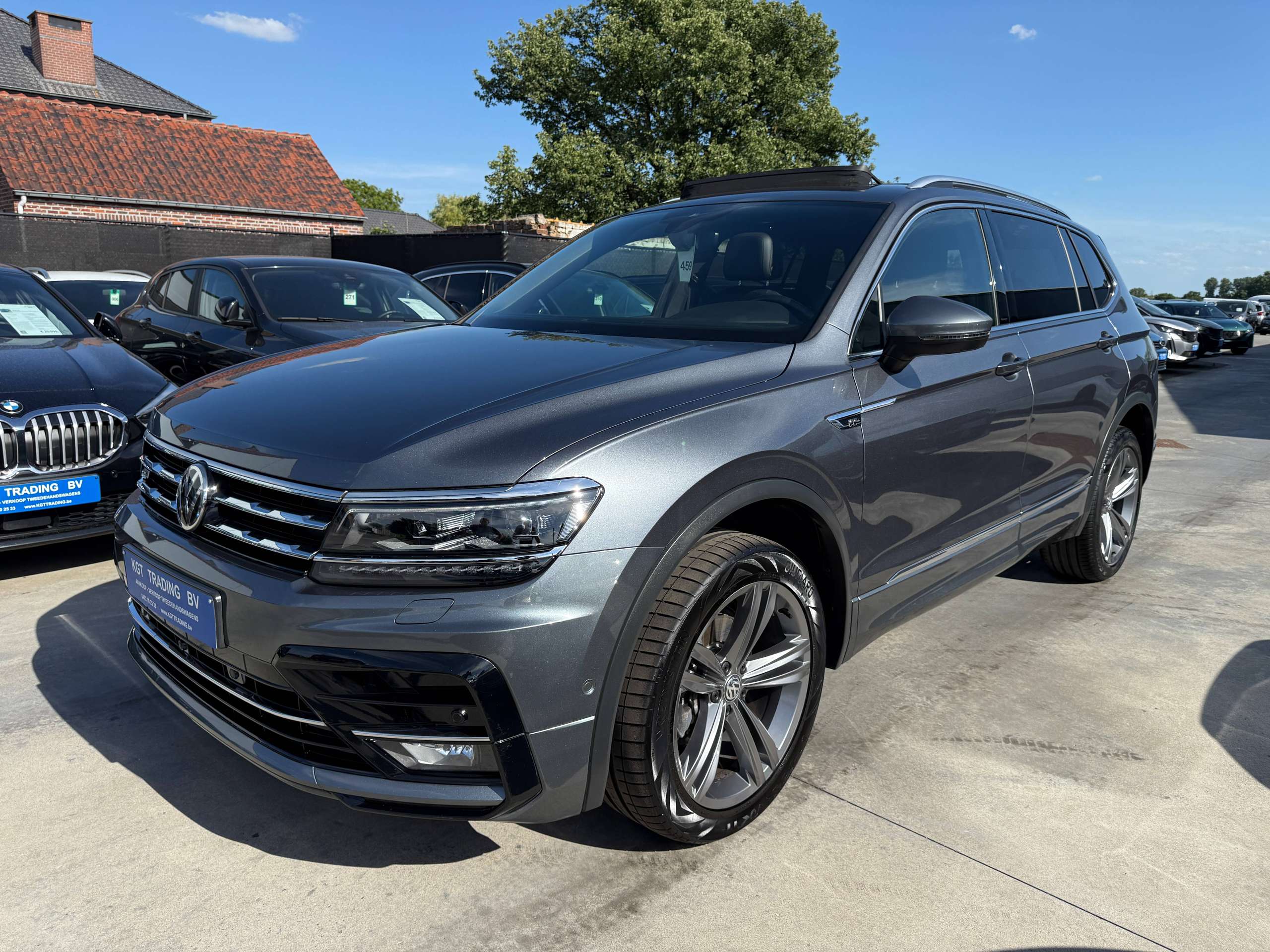 46f09a18-abba-4c36-adaa-2c254d6b950a9-volkswagen-tiguan-allspace-2-0-tdi-7-zit-automaat-r-line-navi-full-led-virtual-opendak-leder-camera.jpg