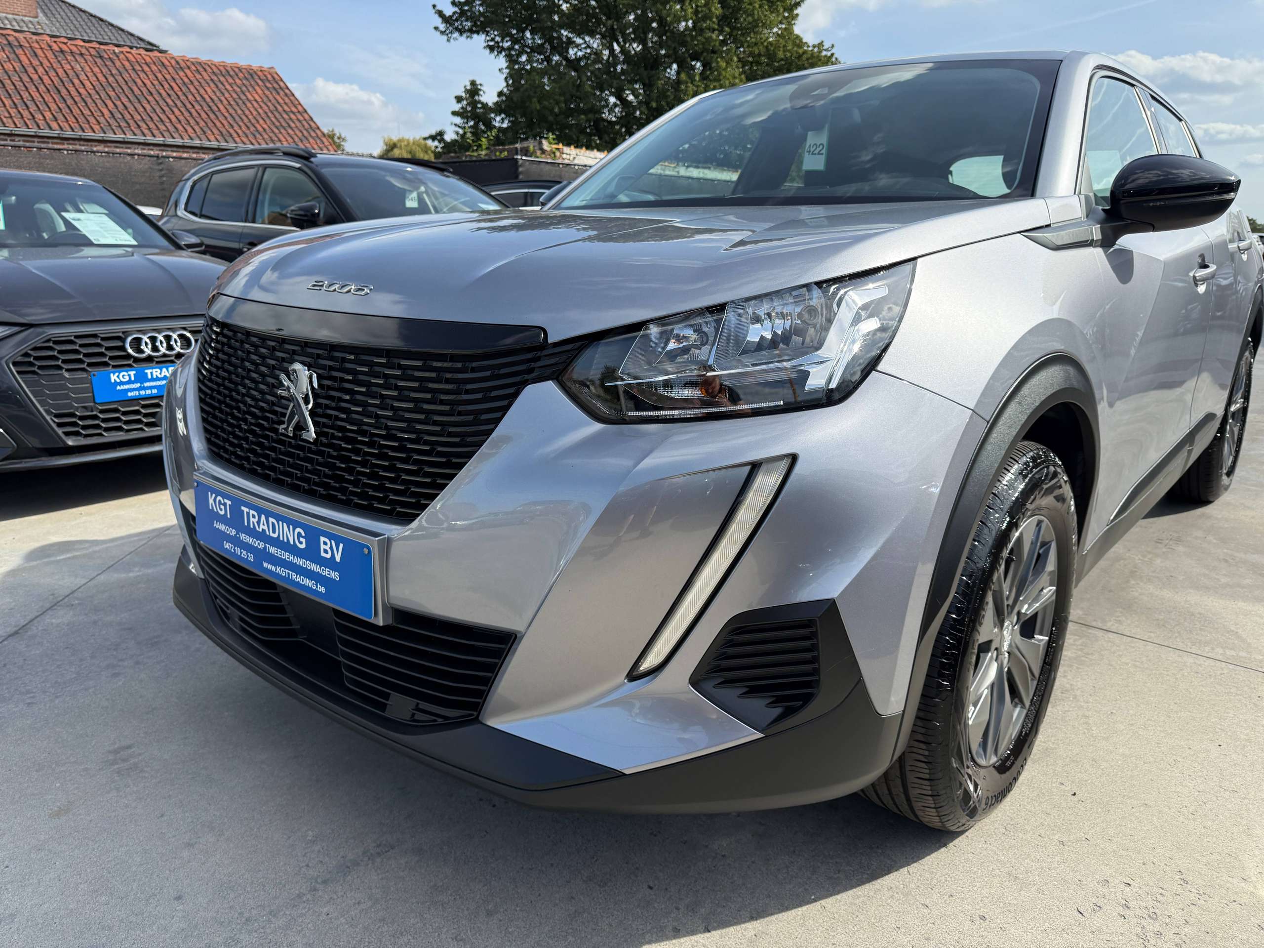 4e451752-b139-4437-b574-6a2dd0b738d310-peugeot-2008-1-2i-navigatie-camera-carplay-bluetooth-dab-pdc-carpass.jpg