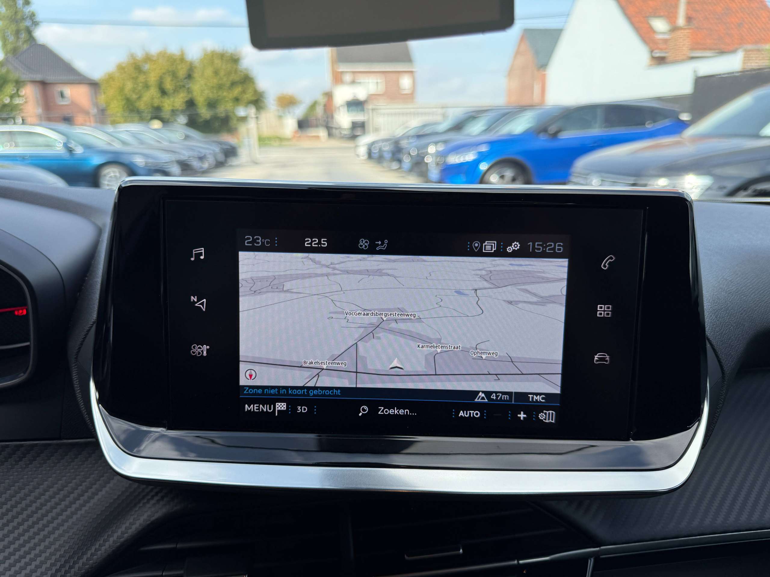 4e451752-b139-4437-b574-6a2dd0b738d318-peugeot-2008-1-2i-navigatie-camera-carplay-bluetooth-dab-pdc-carpass.jpg