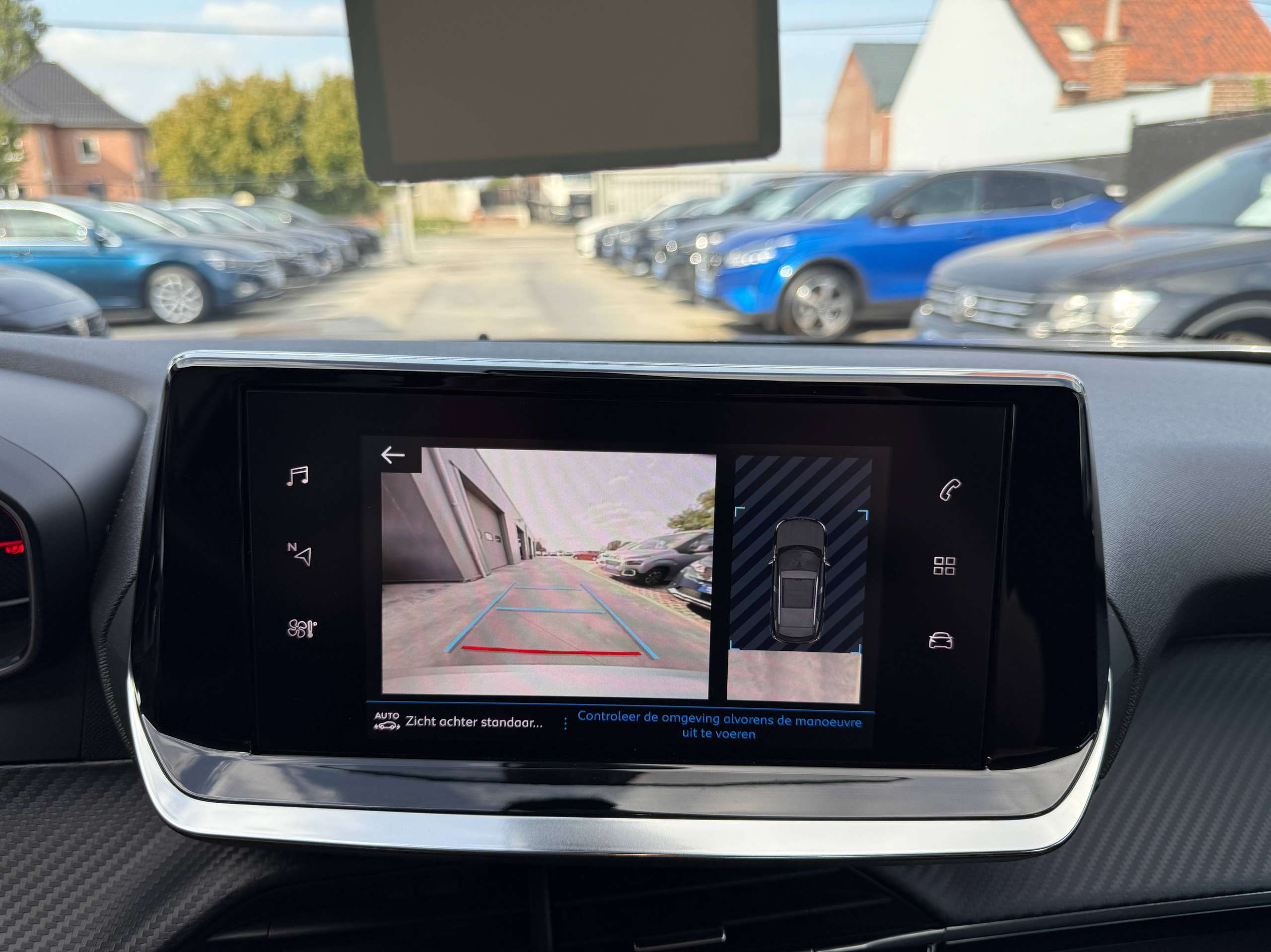 4e451752-b139-4437-b574-6a2dd0b738d319-peugeot-2008-1-2i-navigatie-camera-carplay-bluetooth-dab-pdc-carpass.jpg