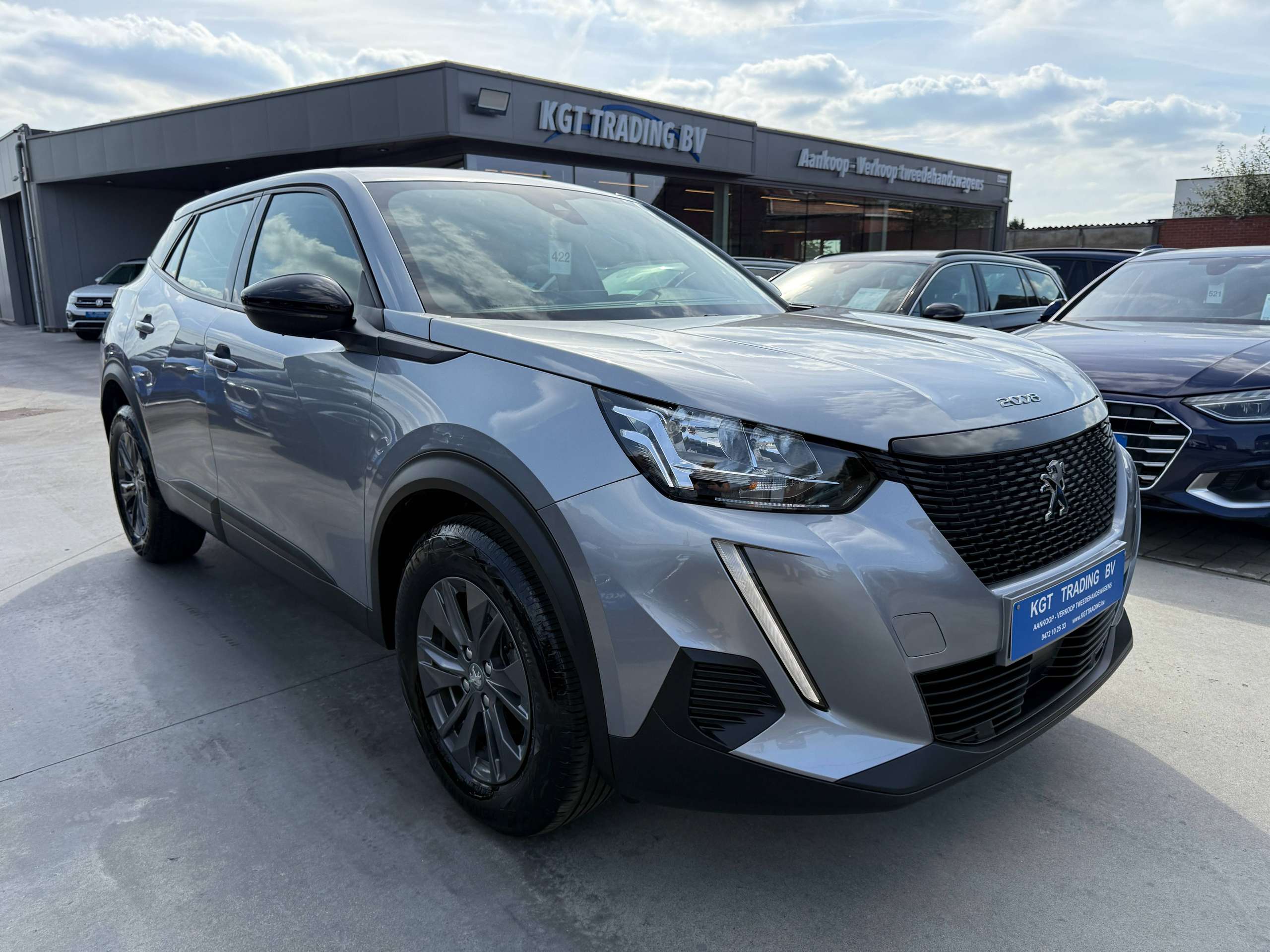 4e451752-b139-4437-b574-6a2dd0b738d33-peugeot-2008-1-2i-navigatie-camera-carplay-bluetooth-dab-pdc-carpass.jpg
