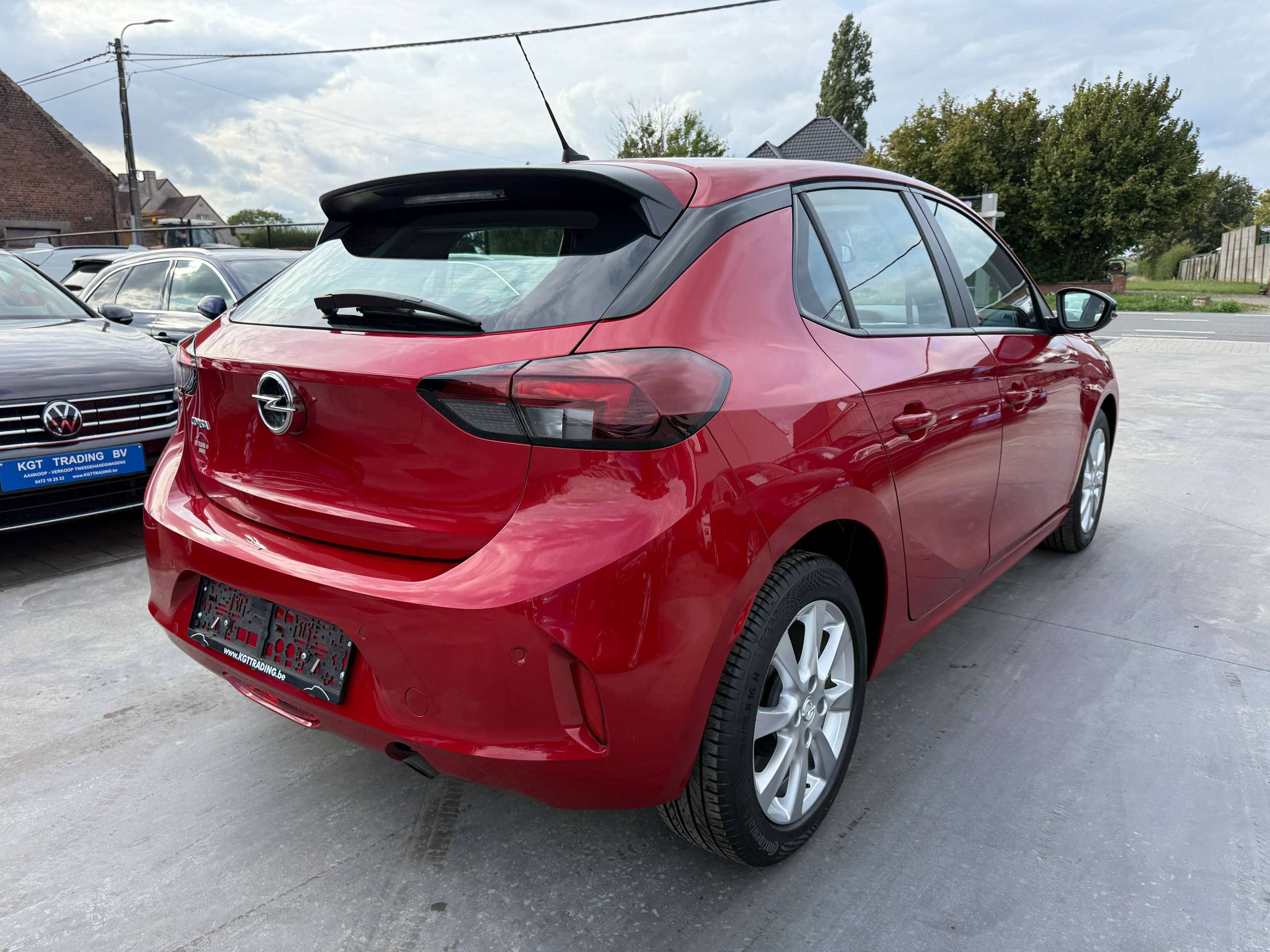 5188e1df-aba5-4c1d-8823-9791ff7136e25-opel-corsa-1-2i-5-deurs-camera-carplay-pdc-alu-dab-bluetooth.jpg