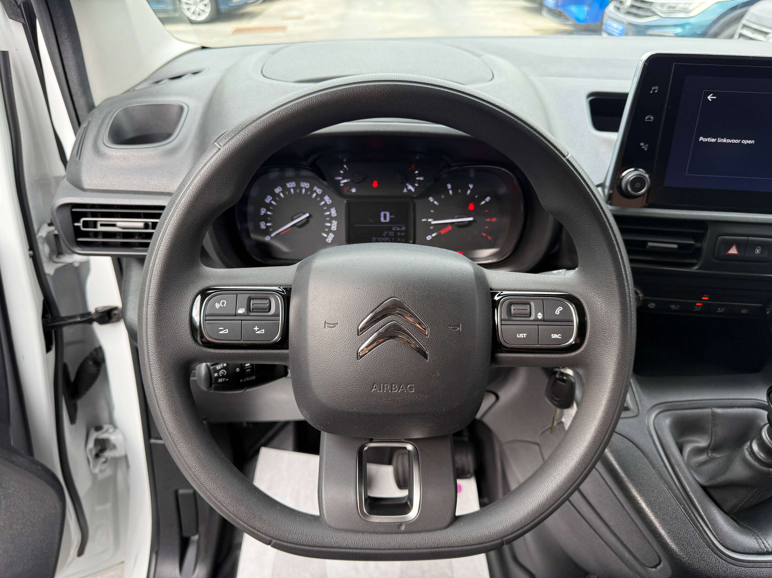602b4858-4eab-4efa-85a7-10ed8f29c9fc18-citroen-berlingo-1-5-bluehdi-xl-l2-102pk-3-zit-dak-rek-navigatie-camera-carplay-pdc-dab-airco.jpg