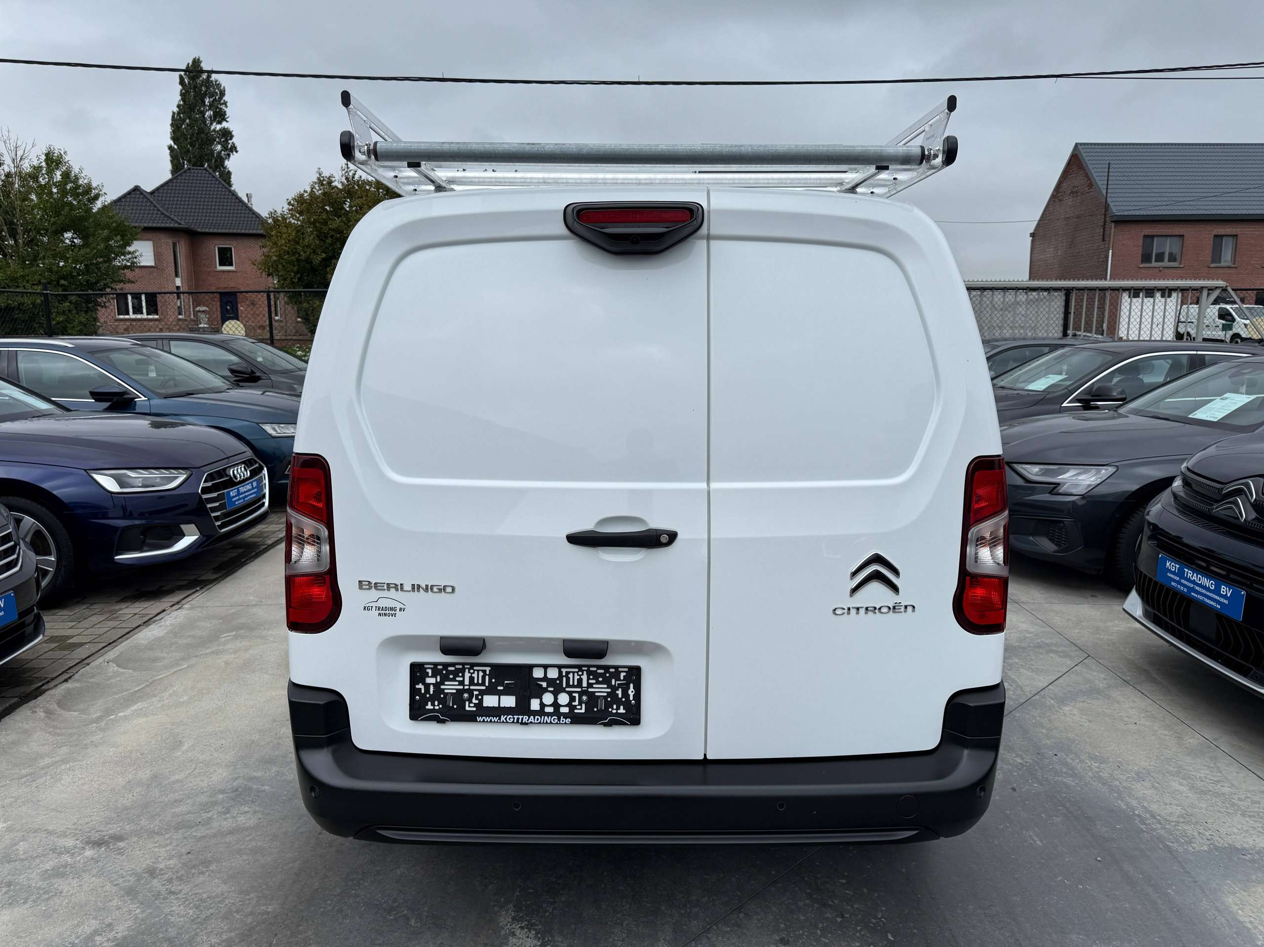 602b4858-4eab-4efa-85a7-10ed8f29c9fc6-citroen-berlingo-1-5-bluehdi-xl-l2-102pk-3-zit-dak-rek-navigatie-camera-carplay-pdc-dab-airco.jpg