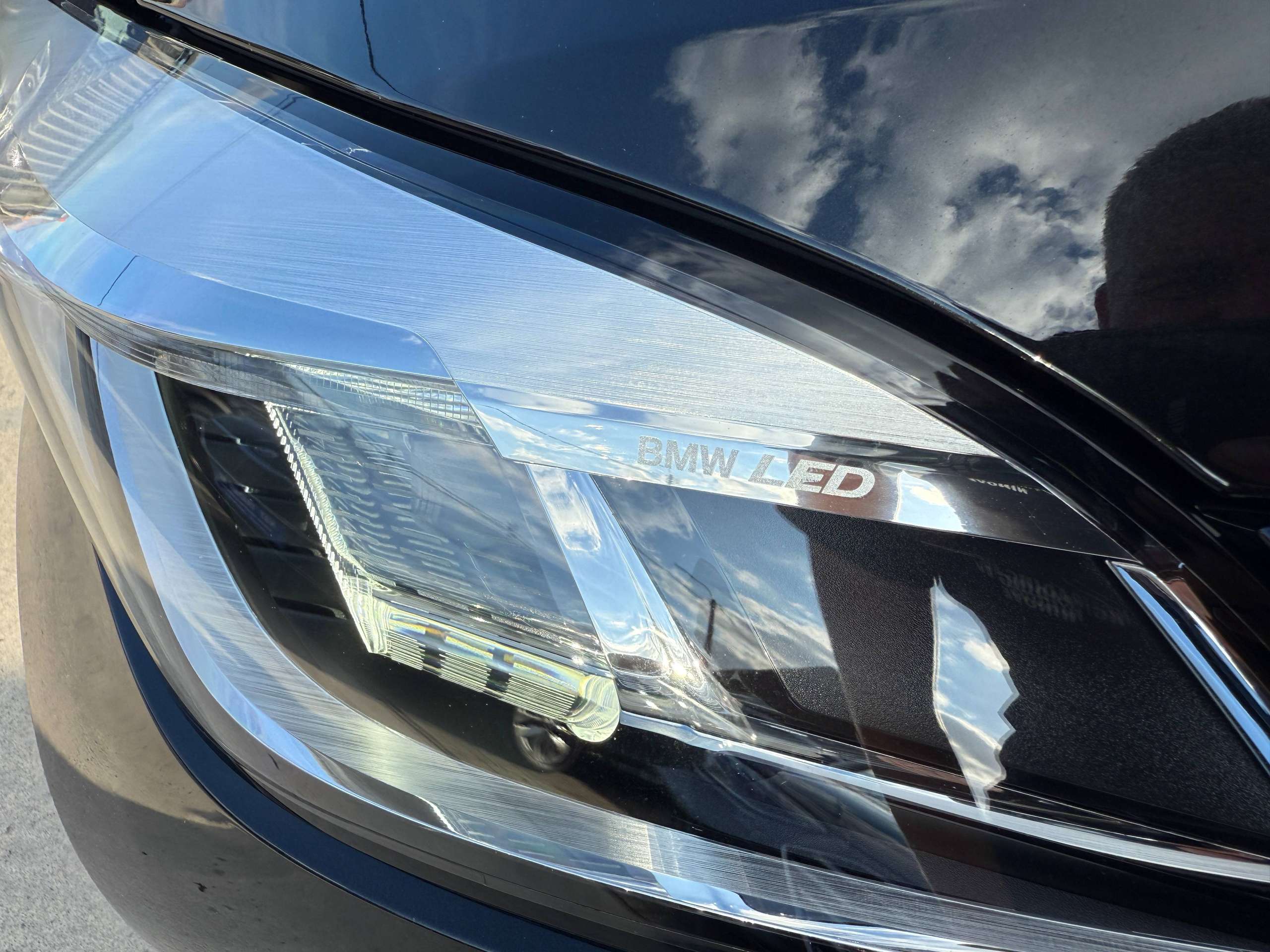 605959af-004d-49e8-9836-7605a8f1698e11-bmw-116-i-full-led-navigatie-virtual-carplay-dab-bluetooth-pdc-alu.jpg