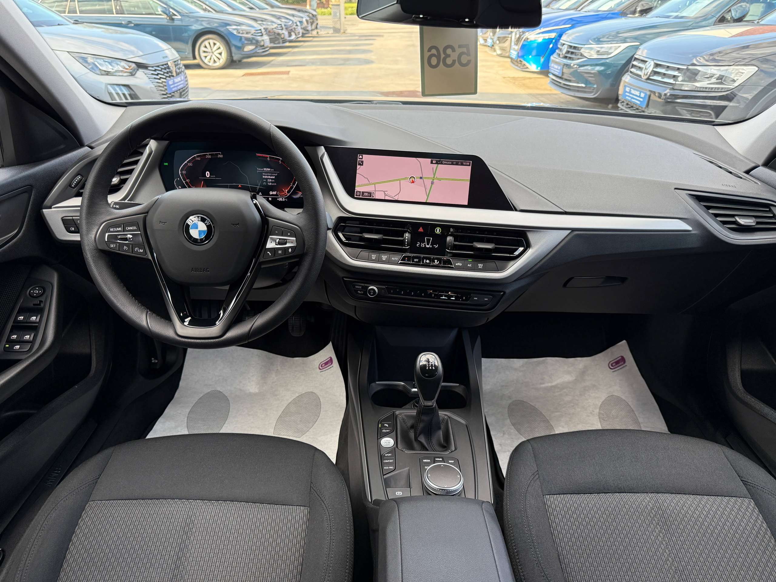 605959af-004d-49e8-9836-7605a8f1698e33-bmw-116-i-full-led-navigatie-virtual-carplay-dab-bluetooth-pdc-alu.jpg