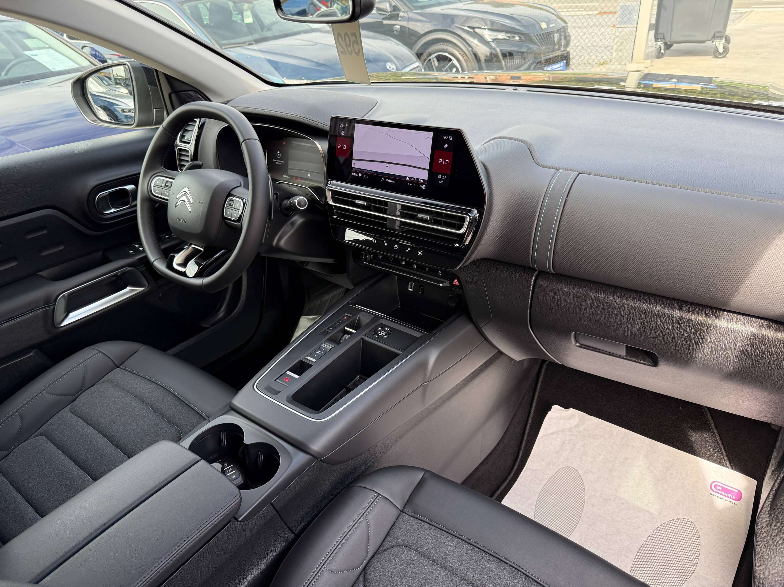 61f54d0c-9396-4ba9-afab-06b00c80d20033-citroen-c5-aircross-1-2i-145pk-hybrid-max-automaat-navigatie-leder-camera-carplay-full-led-dode-hoek.jpg
