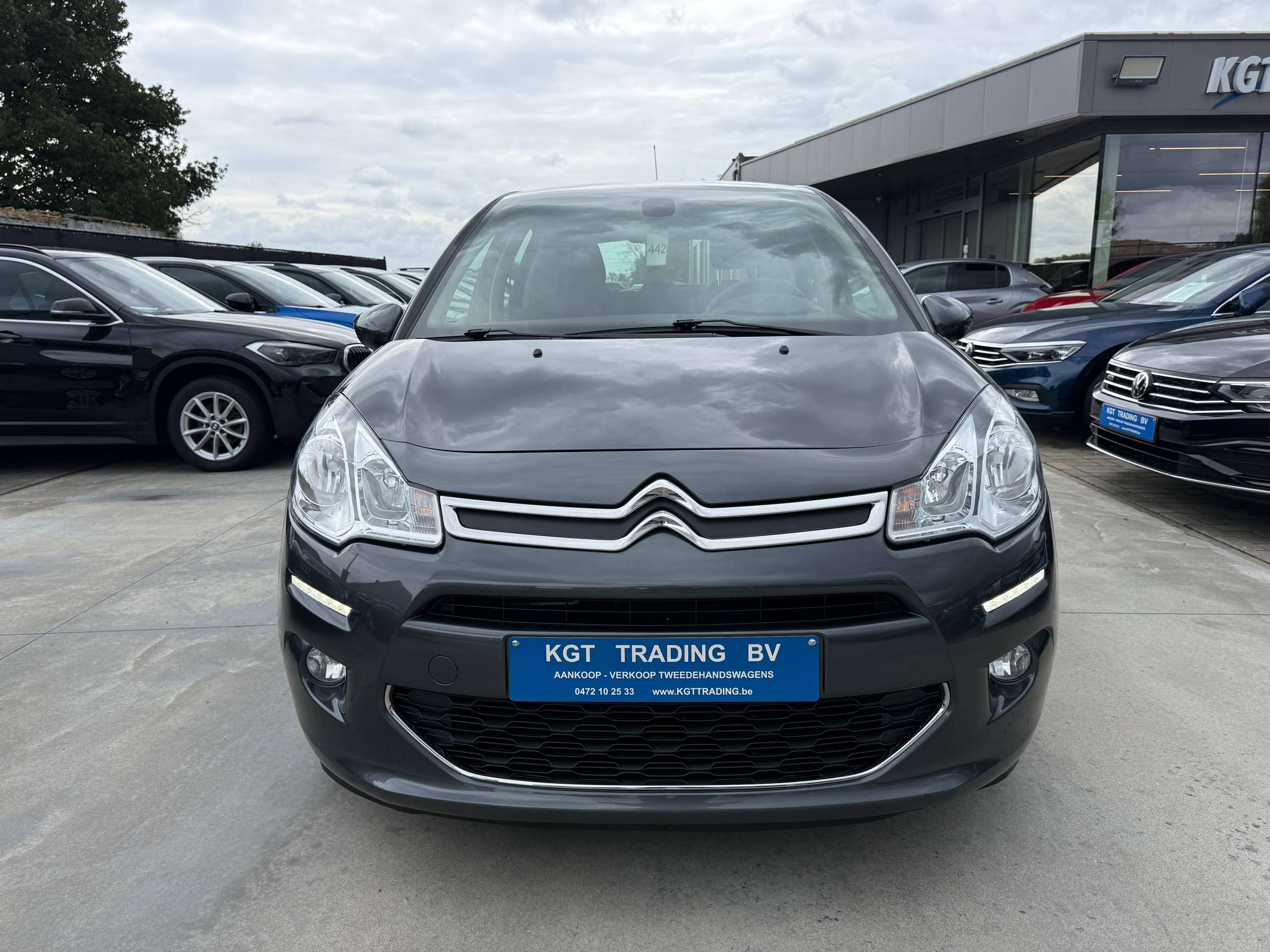 63cd3a9e-371a-4527-bfb3-03fcb486a71c2-citroen-c3-1-2i-82pk-exclusive-bluetooth-parkeersensoren-airco-alu-panoramische-ruit.jpg