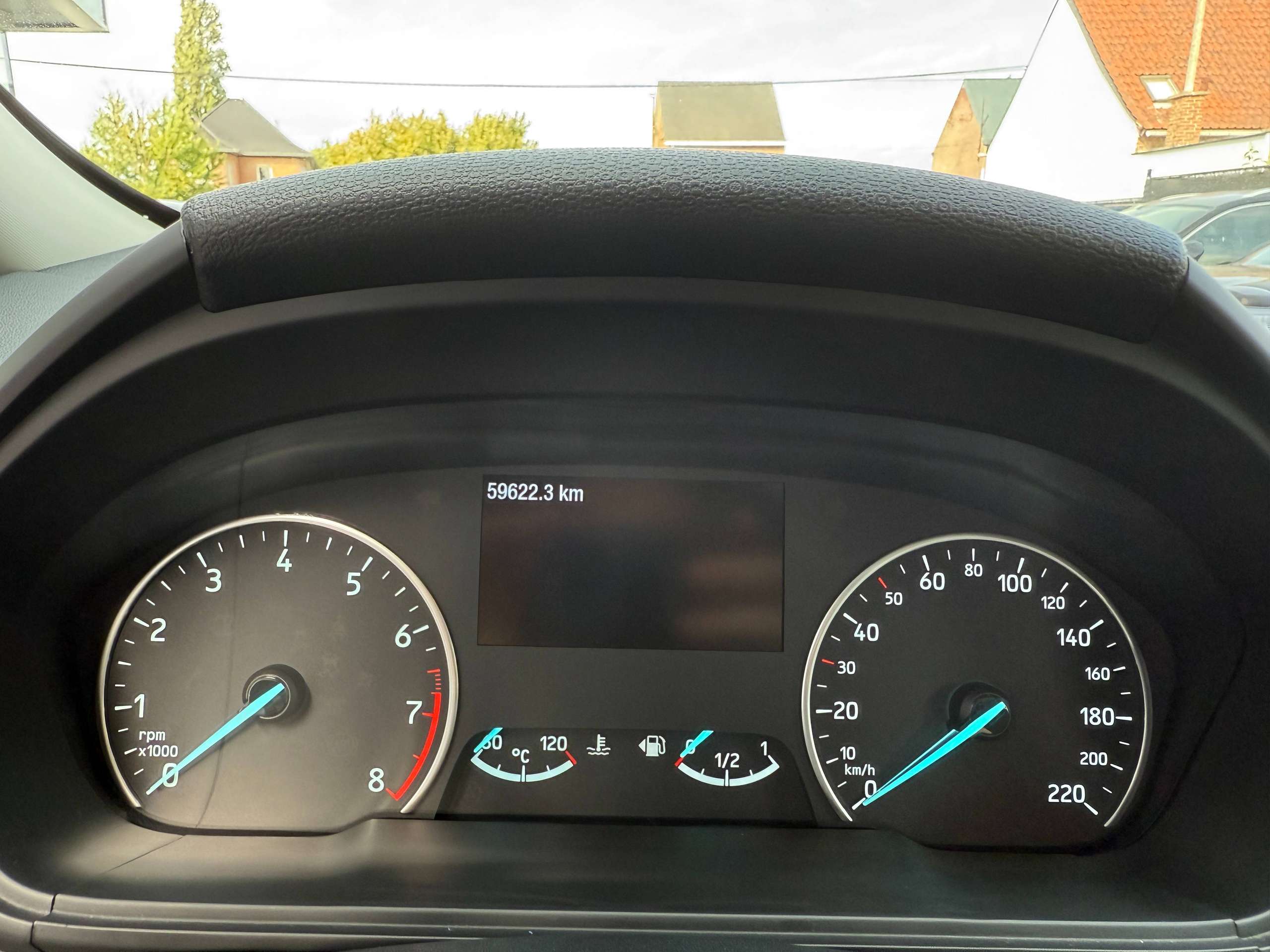 659079de-73a9-4e91-b038-2a905f7ecb0816-ford-ecosport-1-0i-125pk-navigatie-carplay-pdc-verwarmde-zetels-led-alu-carpass.jpg