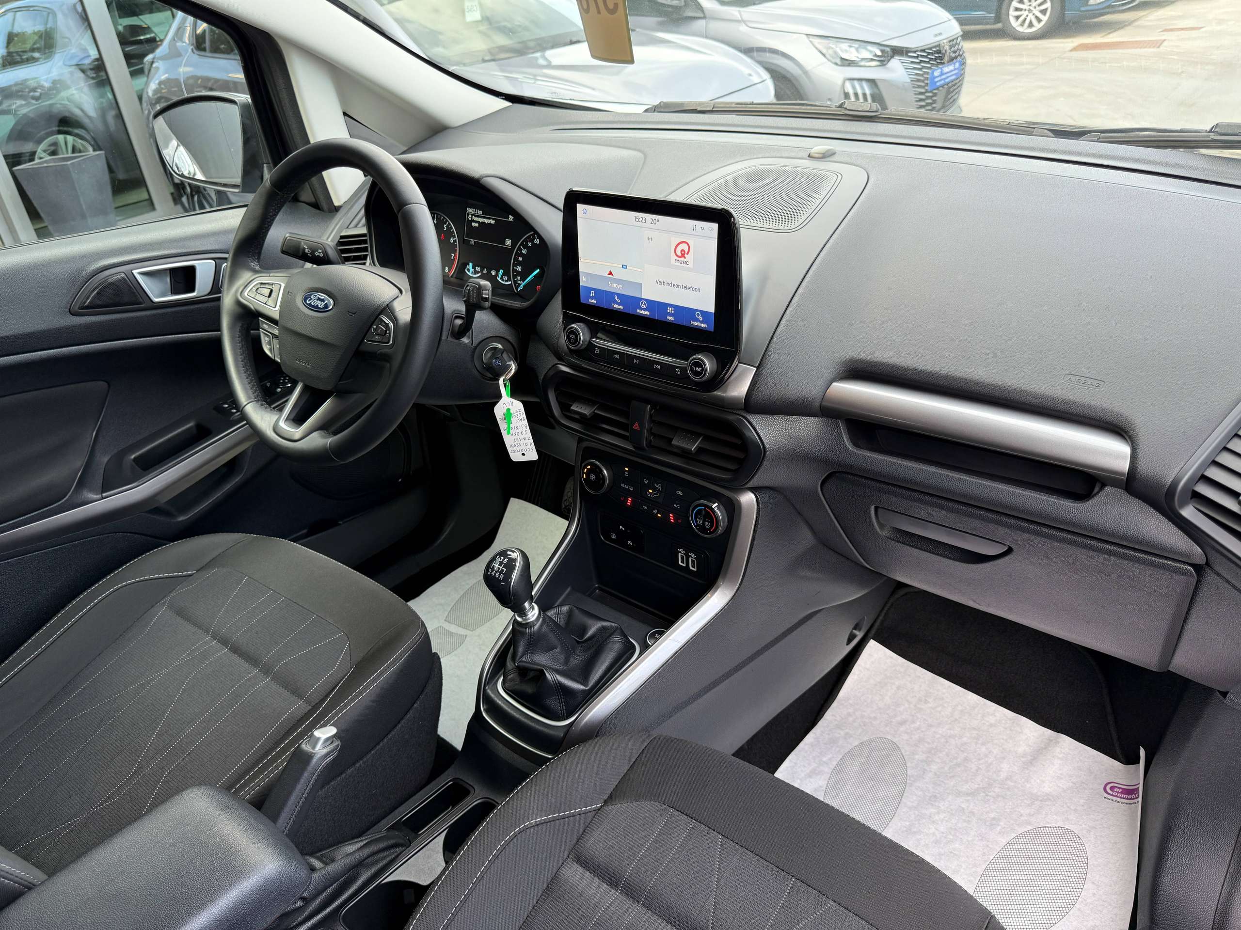 659079de-73a9-4e91-b038-2a905f7ecb0825-ford-ecosport-1-0i-125pk-navigatie-carplay-pdc-verwarmde-zetels-led-alu-carpass.jpg