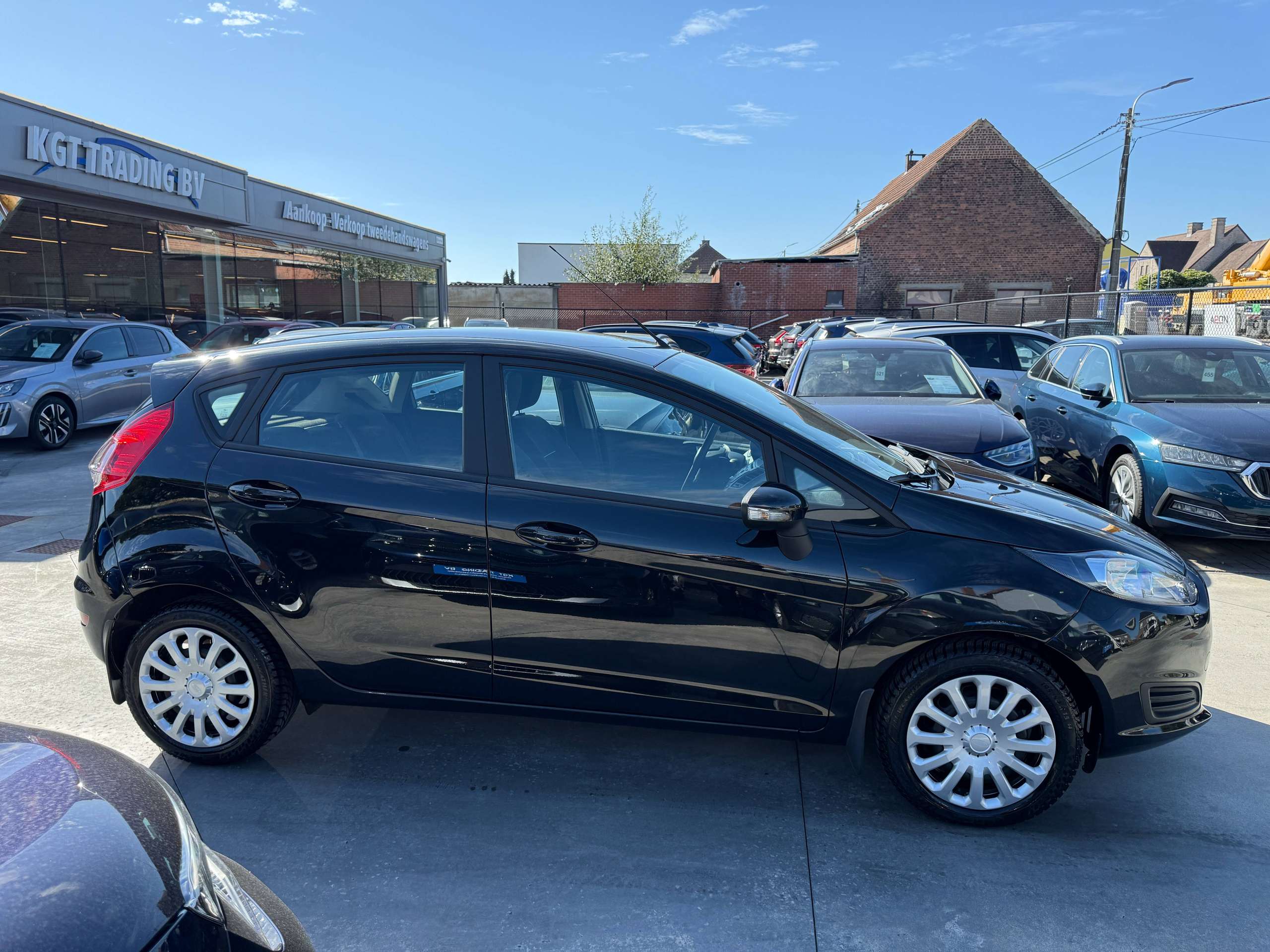 65f05344-bf4e-47f3-afd1-1af5adf1f26e4-ford-fiesta-1-0i-ecoboost-100pk-bluetooth-airco-carpass-garantie.jpg