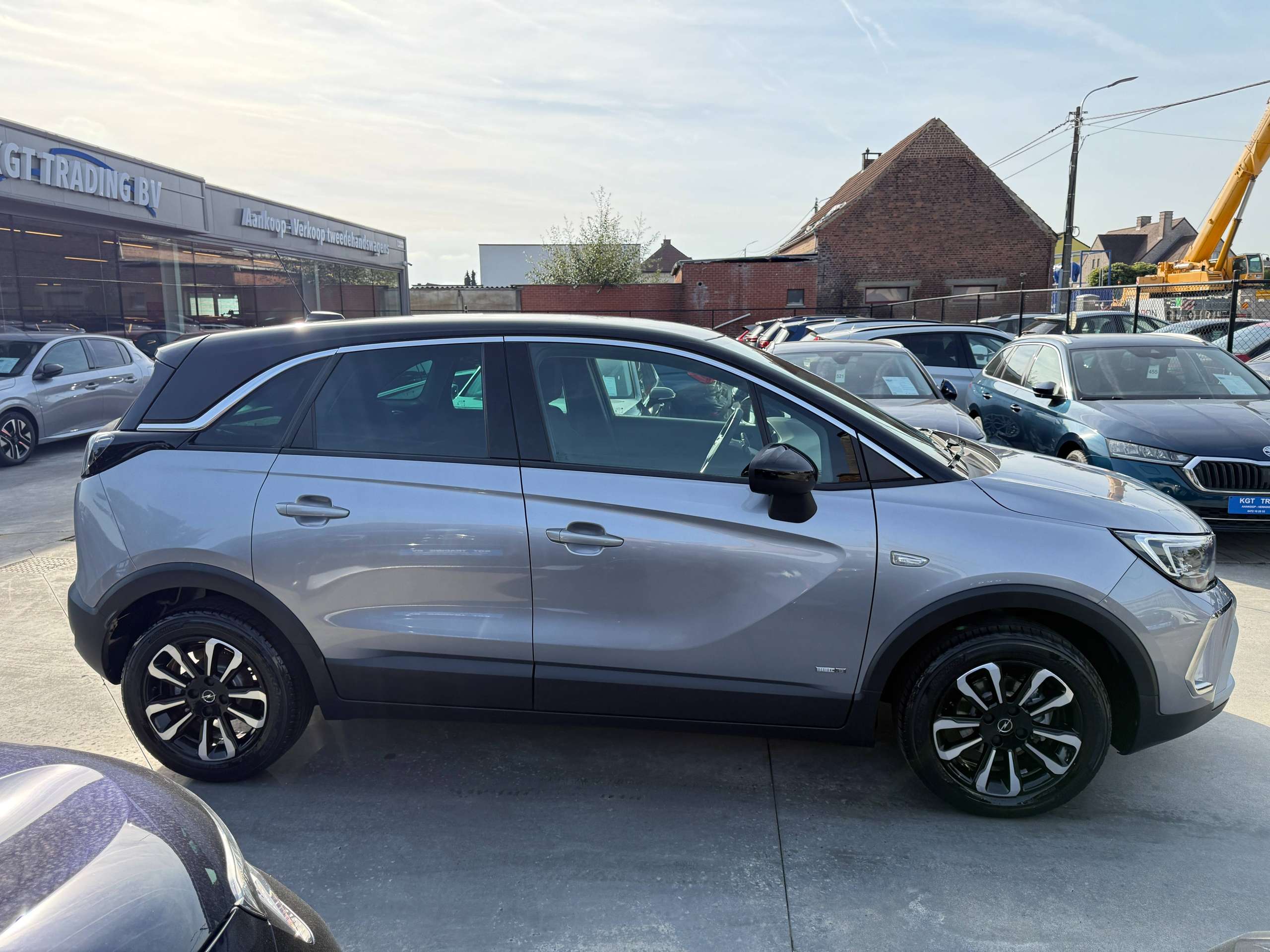69d21612-0193-4a5d-ae67-df3c0137f1754-opel-crossland-1-2i-facelift-full-led-camera-carplay-pdc-alu-privacyglas.jpg