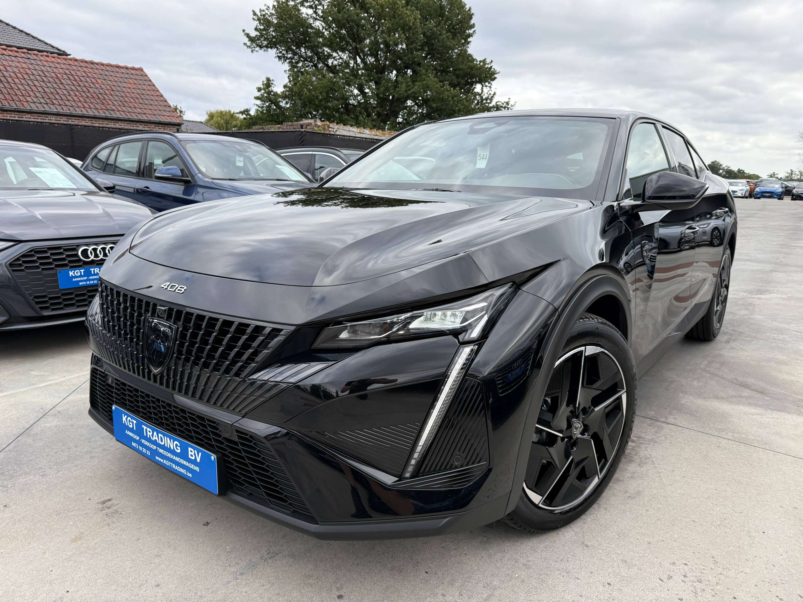 6c0603d7-e417-482c-9312-8f9ae28403bb1-peugeot-408-1-2i-turbo-hybrid-gt-line-automaat-navi-leder-full-led-360-camera-carplay.jpg