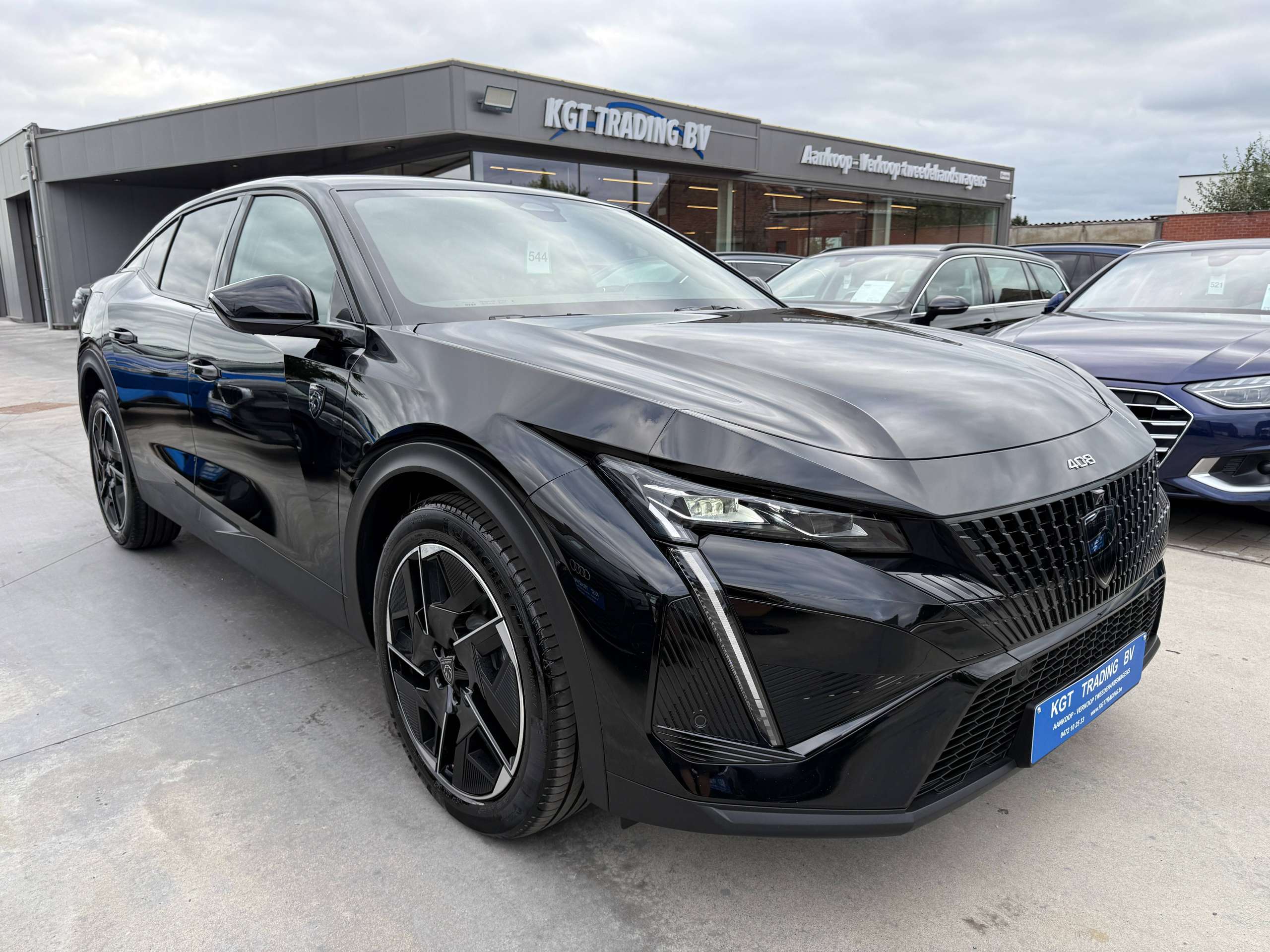 6c0603d7-e417-482c-9312-8f9ae28403bb3-peugeot-408-1-2i-turbo-hybrid-gt-line-automaat-navi-leder-full-led-360-camera-carplay.jpg