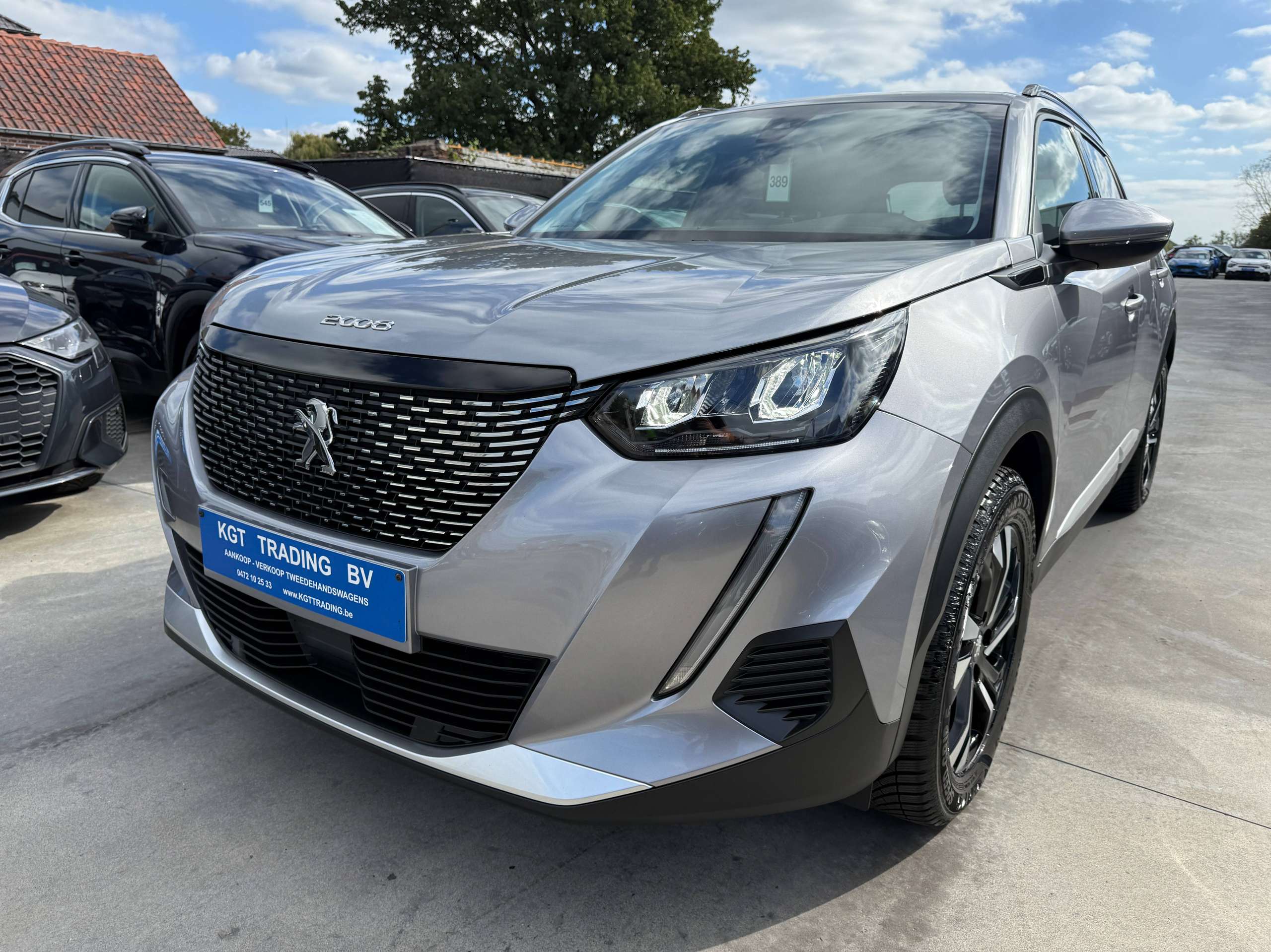 6f0346dc-58e6-4e45-852e-6029b1bae06710-peugeot-2008-1-2i-allure-full-led-zwart-leder-carplay-dab-trekhaak-alu-carpass.jpg