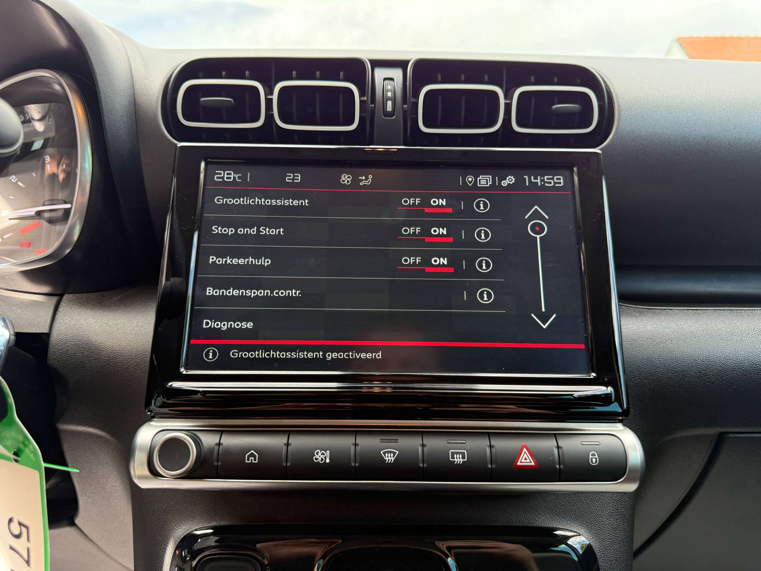 72c47270-48ff-45de-a743-34c4b78c733423-citroen-c3-aircross-1-2i-130pk-automaat-facelift-navigatie-full-led-carplay-pdc-bluetooth.jpg
