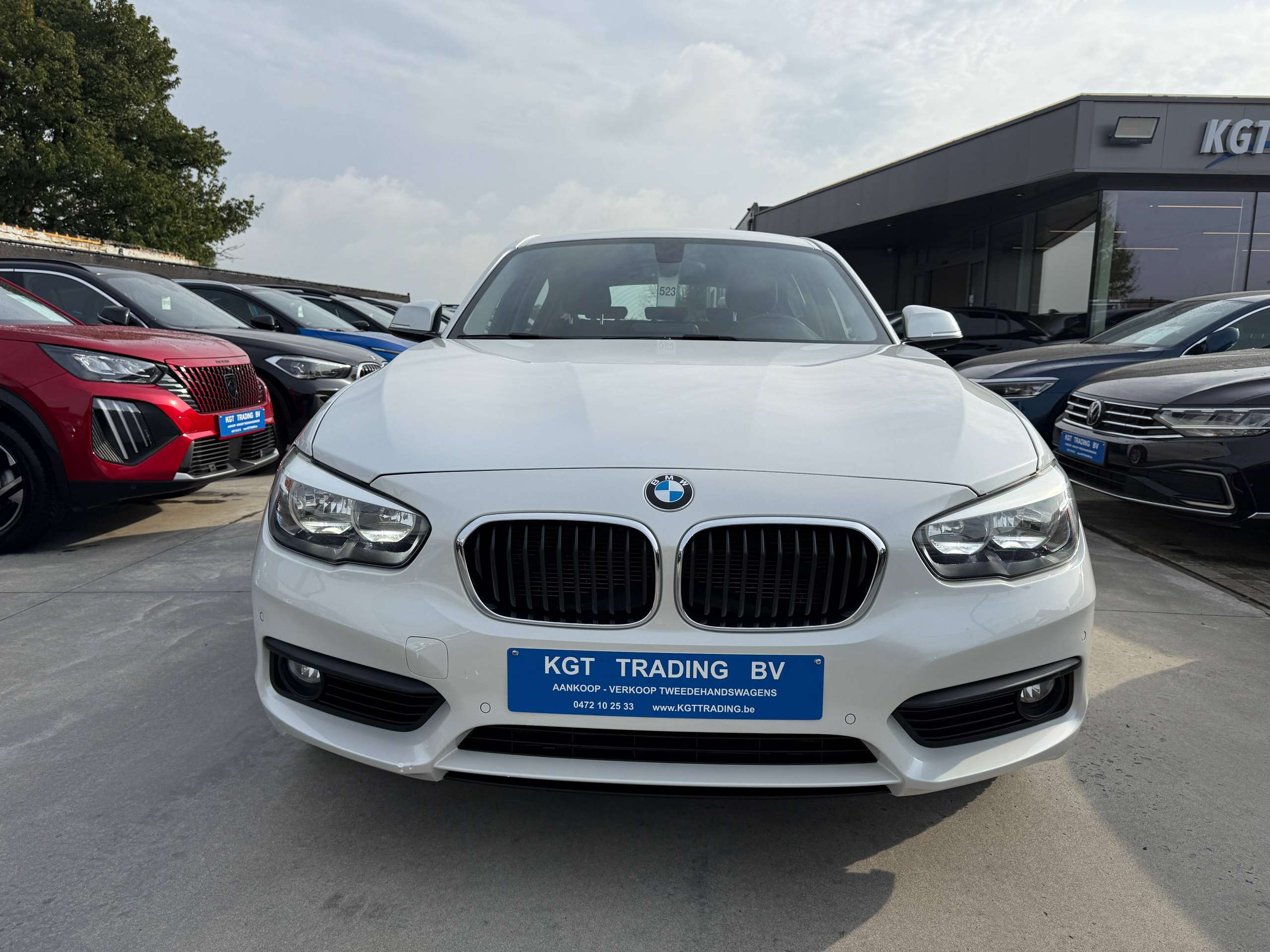 7708470f-b23c-4d64-8b24-7d8ea09c0d6e2-bmw-116-i-109pk-5-deurs-navigatie-pdc-va-bluetotoh-led-trekhaak-carpass.jpg