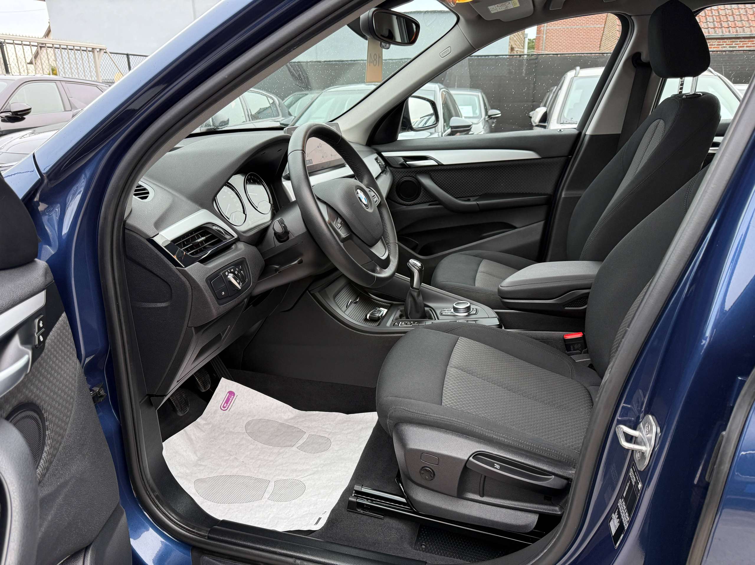 7aff2a17-90fe-4946-8c41-fc866fdeea4911-bmw-x1-1-5i-facelift-navigatie-prof-camera-head-up-led.jpg