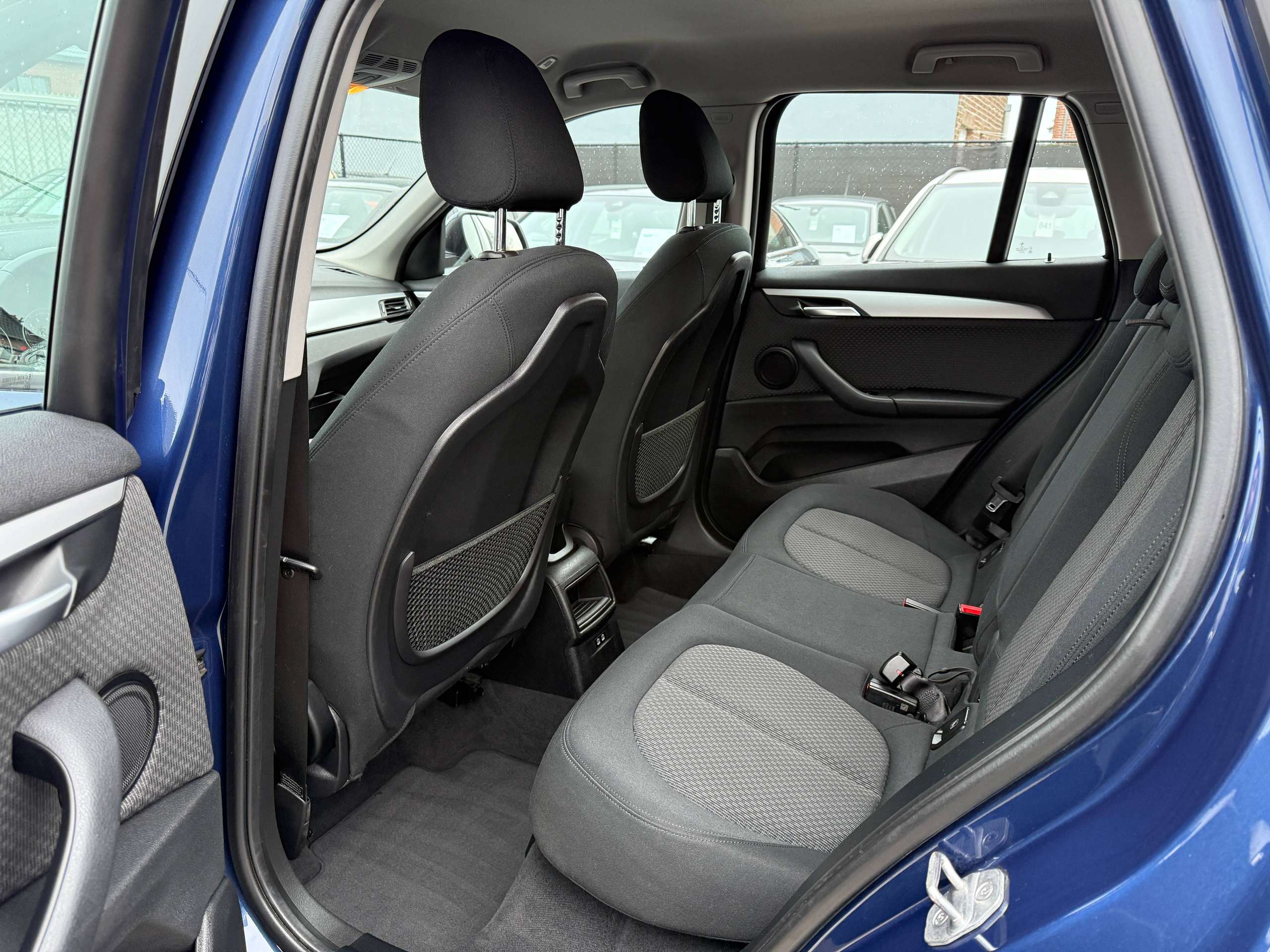 7aff2a17-90fe-4946-8c41-fc866fdeea4913-bmw-x1-1-5i-facelift-navigatie-prof-camera-head-up-led.jpg