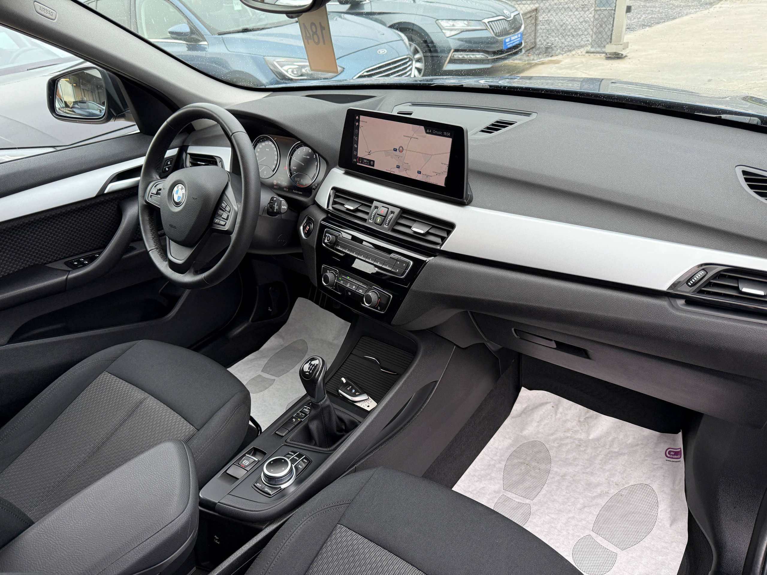 7aff2a17-90fe-4946-8c41-fc866fdeea4923-bmw-x1-1-5i-facelift-navigatie-prof-camera-head-up-led.jpg