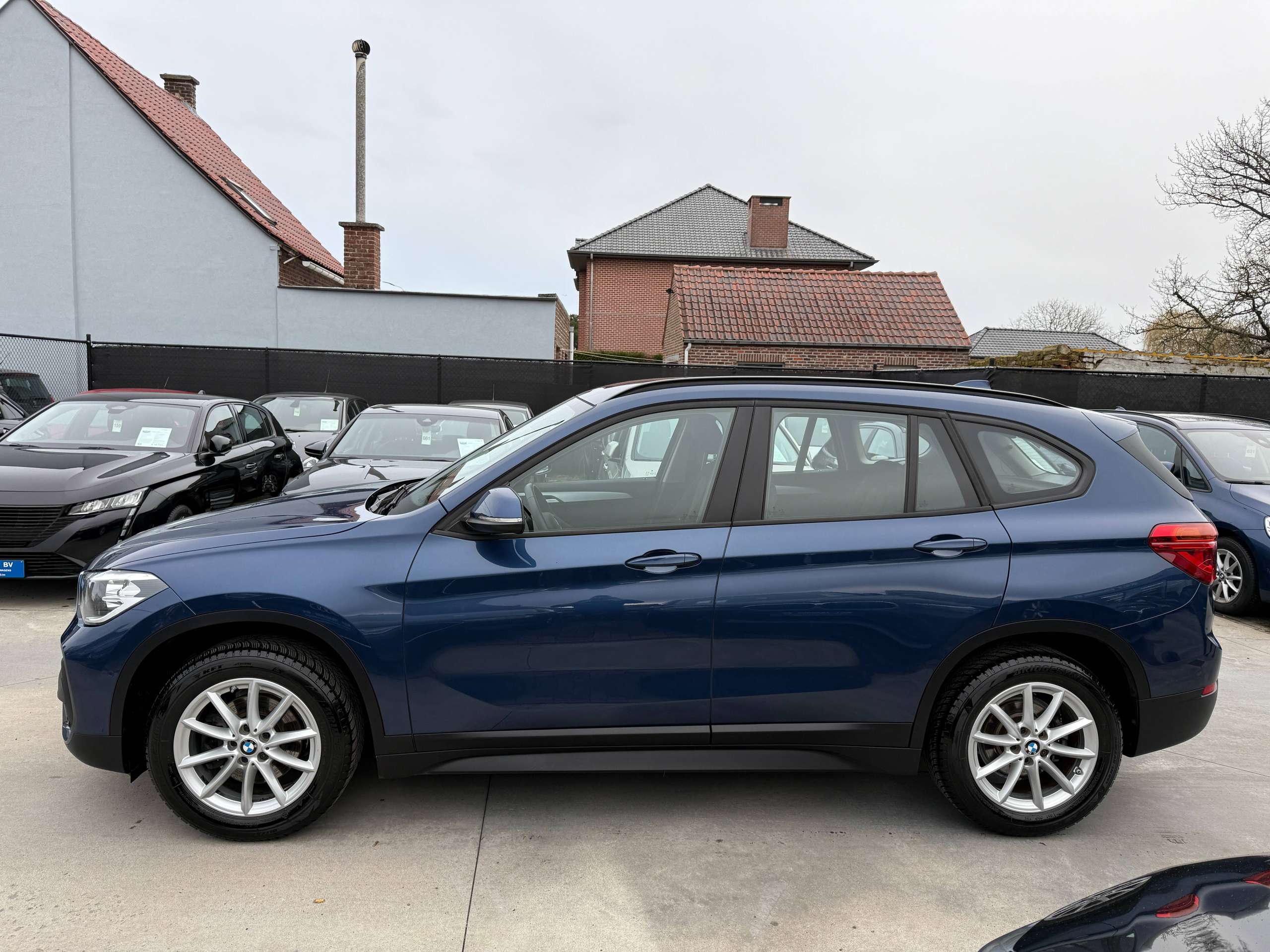 7aff2a17-90fe-4946-8c41-fc866fdeea498-bmw-x1-1-5i-facelift-navigatie-prof-camera-head-up-led.jpg