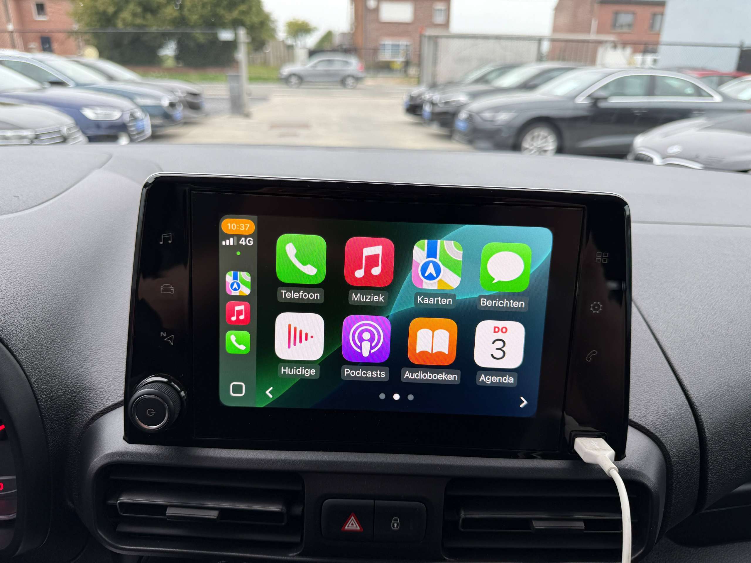 861be8ef-9afc-4498-927f-e8fb8f2aeffe26-opel-combo-life-1-2i-110pk-7-zitter-navigatie-carplay-pdc-dab-bluetooth-airco.jpg
