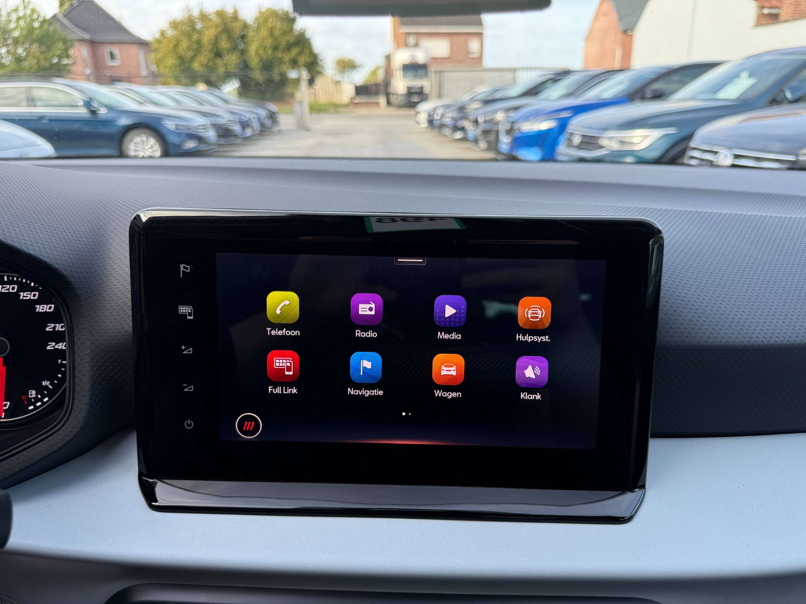 89ebc85c-8e80-4bd4-8a5c-31bfa5e0042d21-seat-ibiza-1-0i-80pk-5-deurs-navigatie-full-led-carplay-pdc-alu-bluetooth-airco.jpg